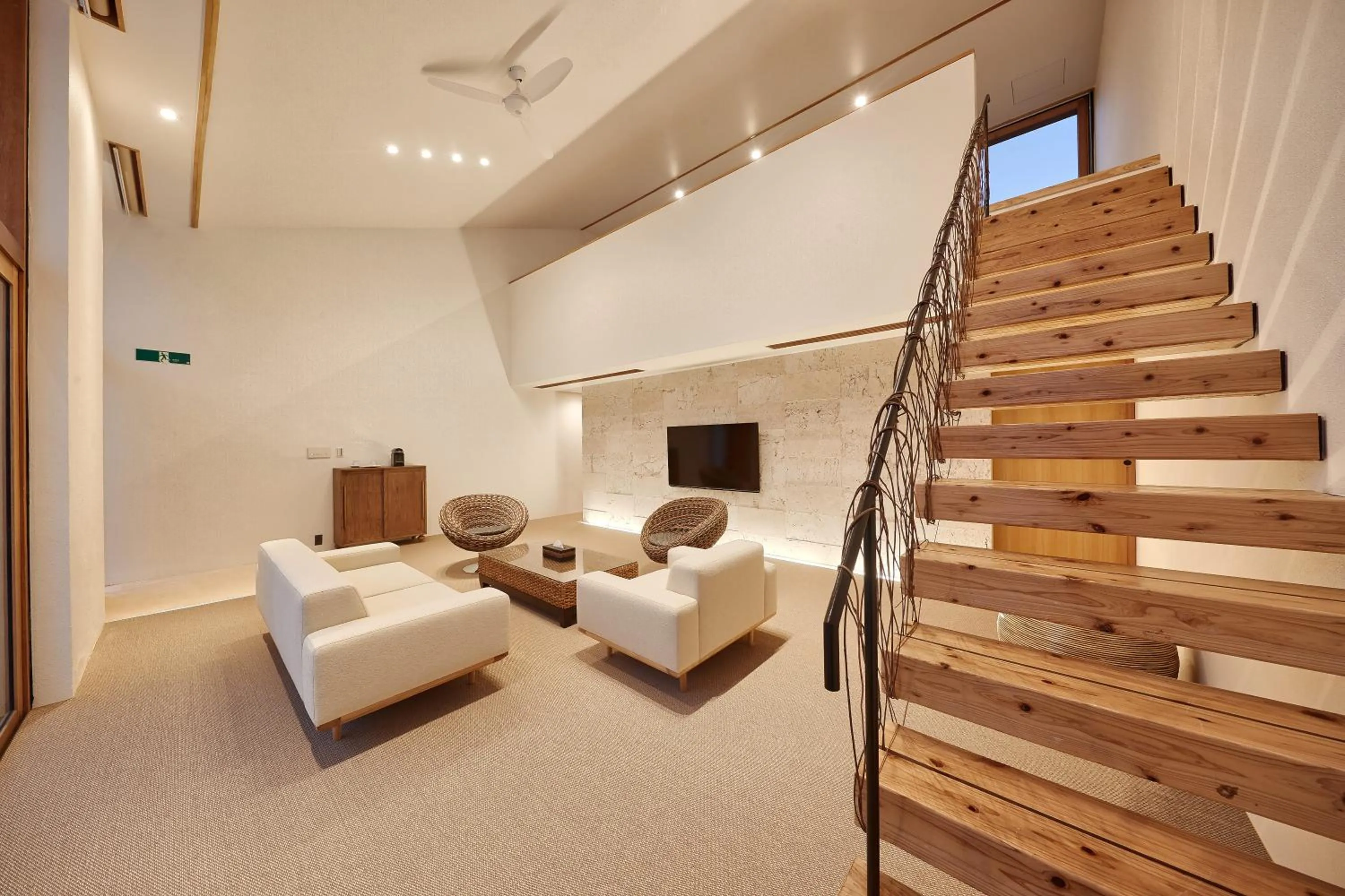 Living room in Secret Villas by Relapool