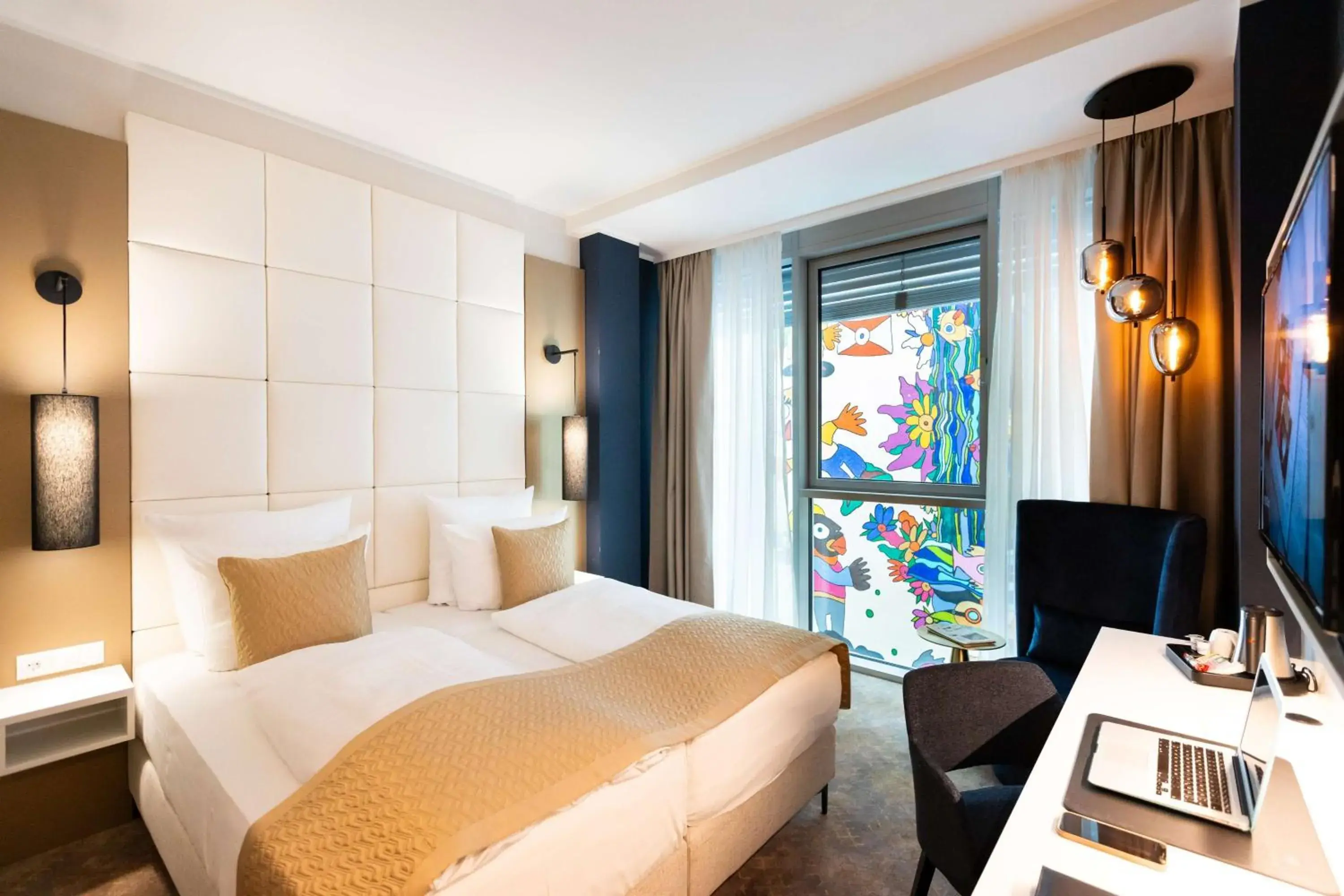 Bedroom, Bed in Best Western Premier Royal Blue - Adult only Bedroom, Bed in Best Western Premier Royal Blue - Adult only