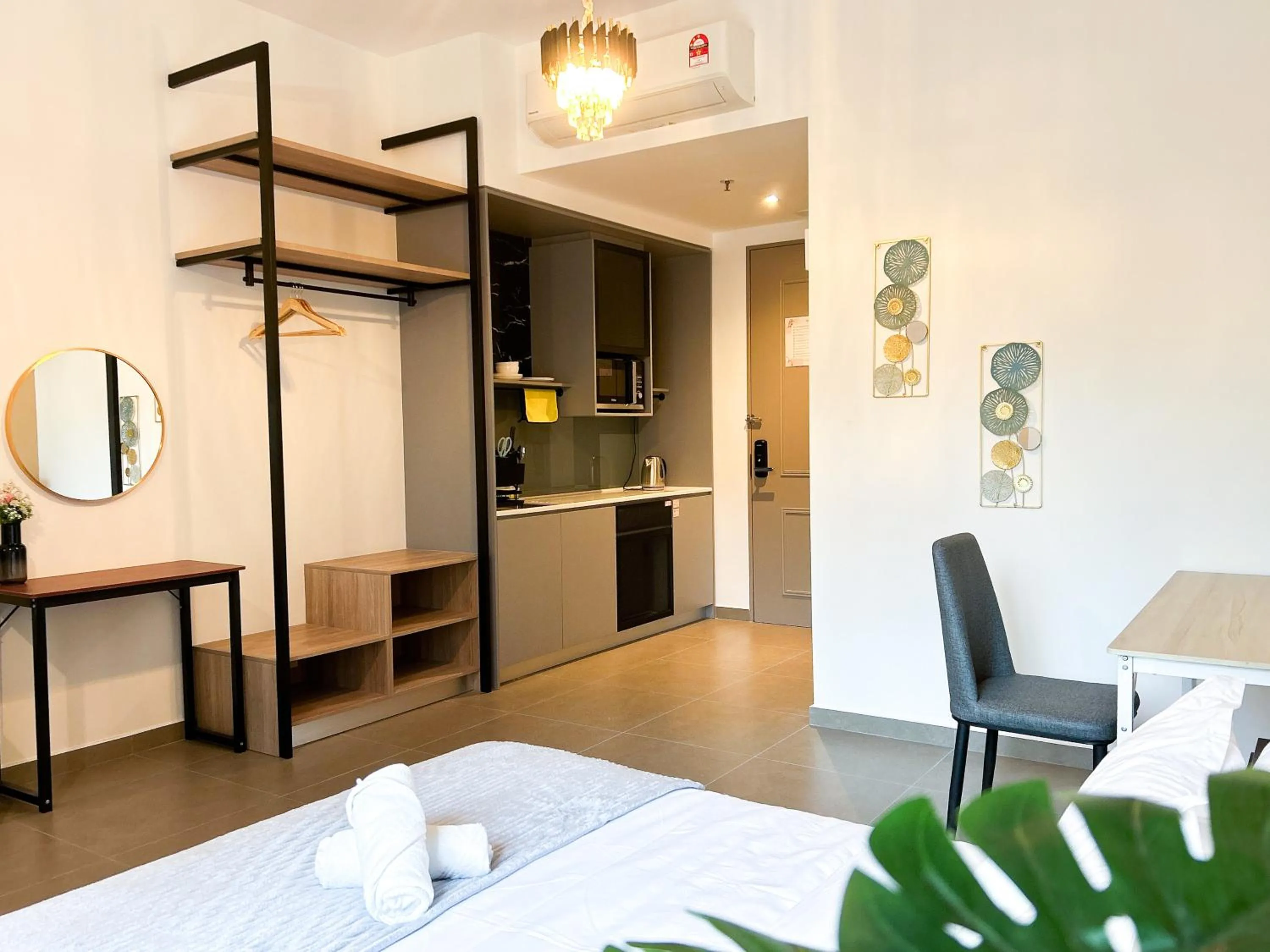 Mossaz by Manhattan Group