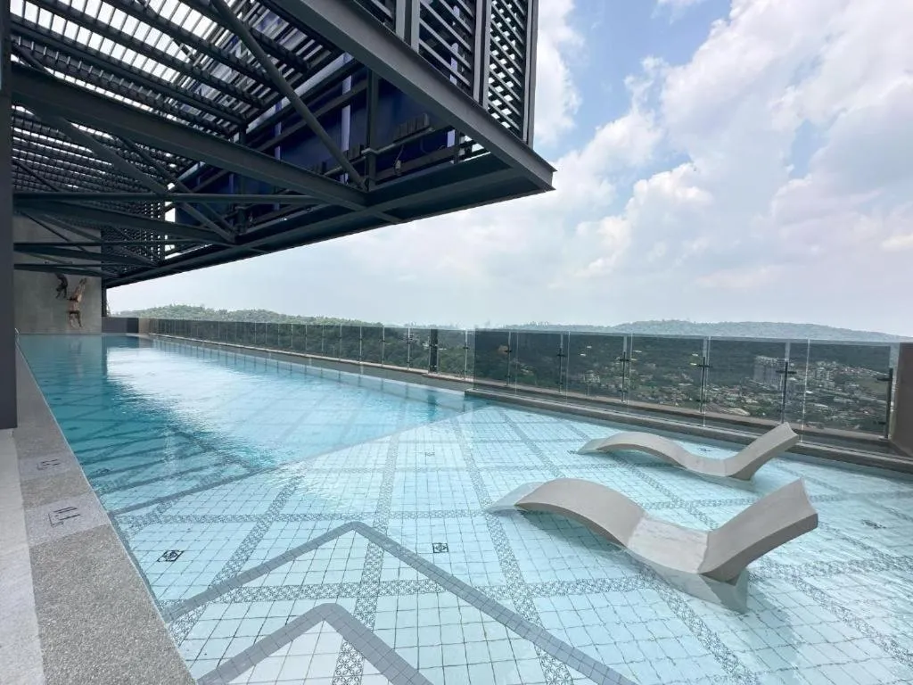 Mossaz by Manhattan Group