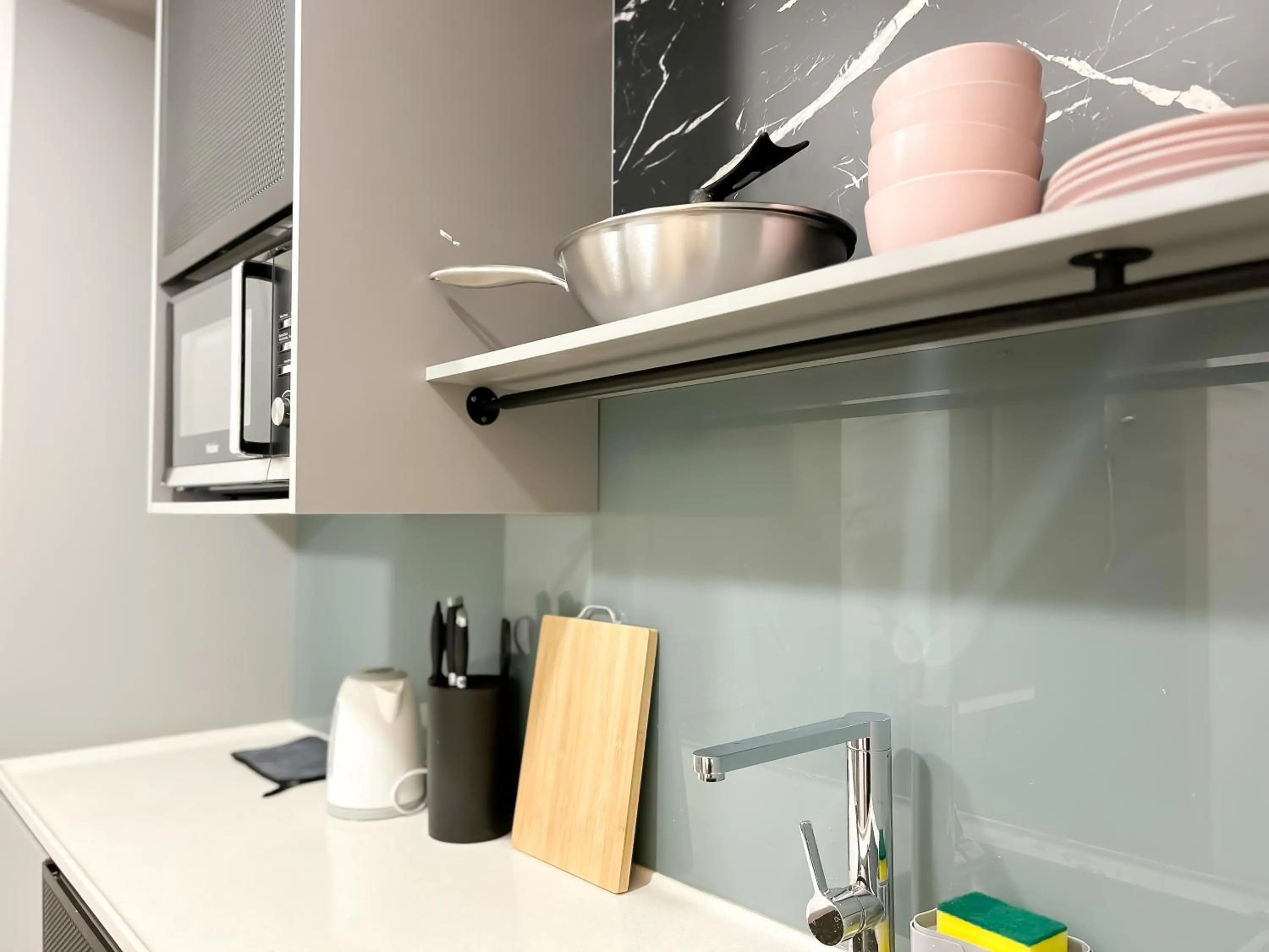 Mossaz by Manhattan Group