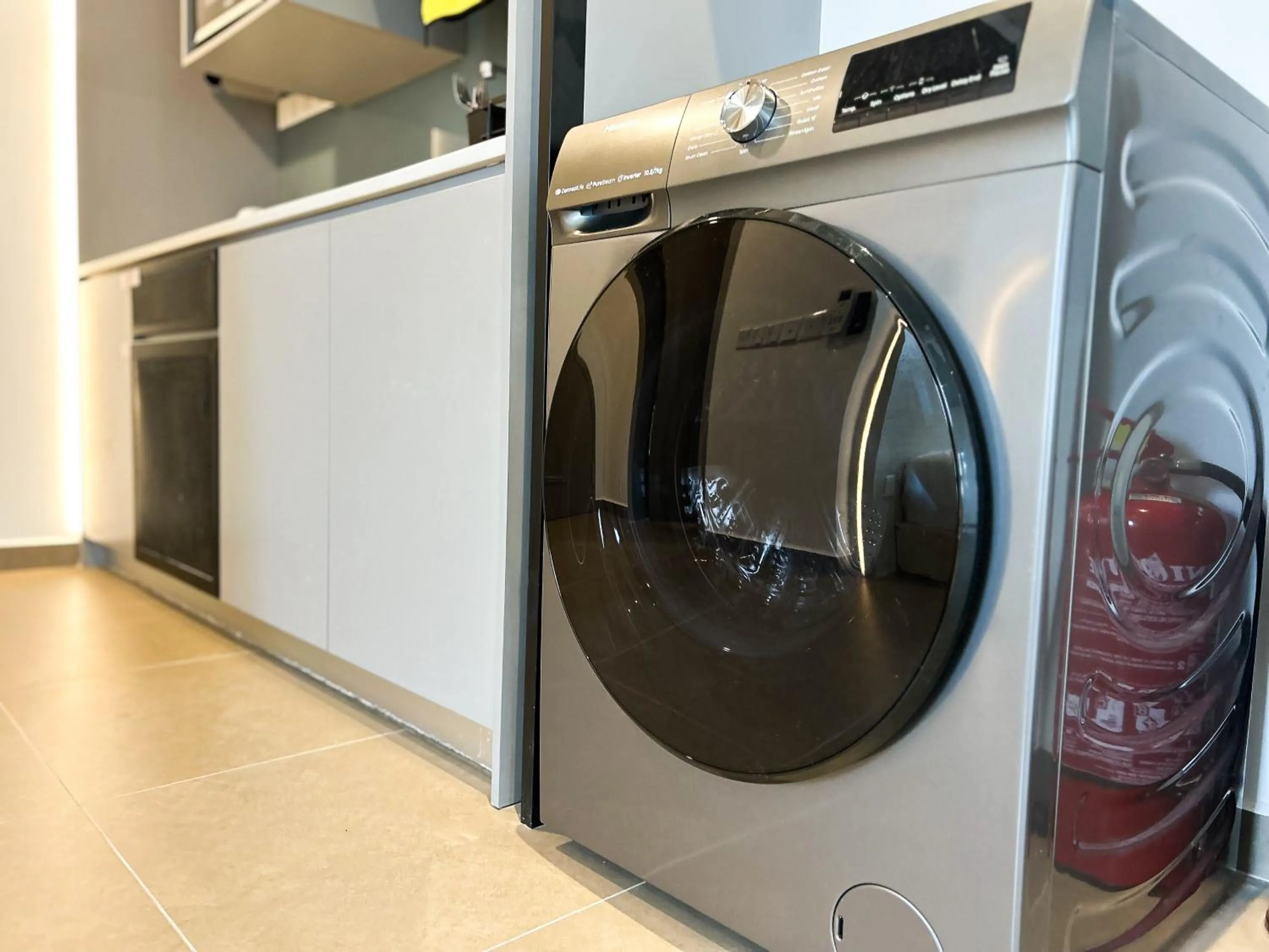 Mossaz by Manhattan Group