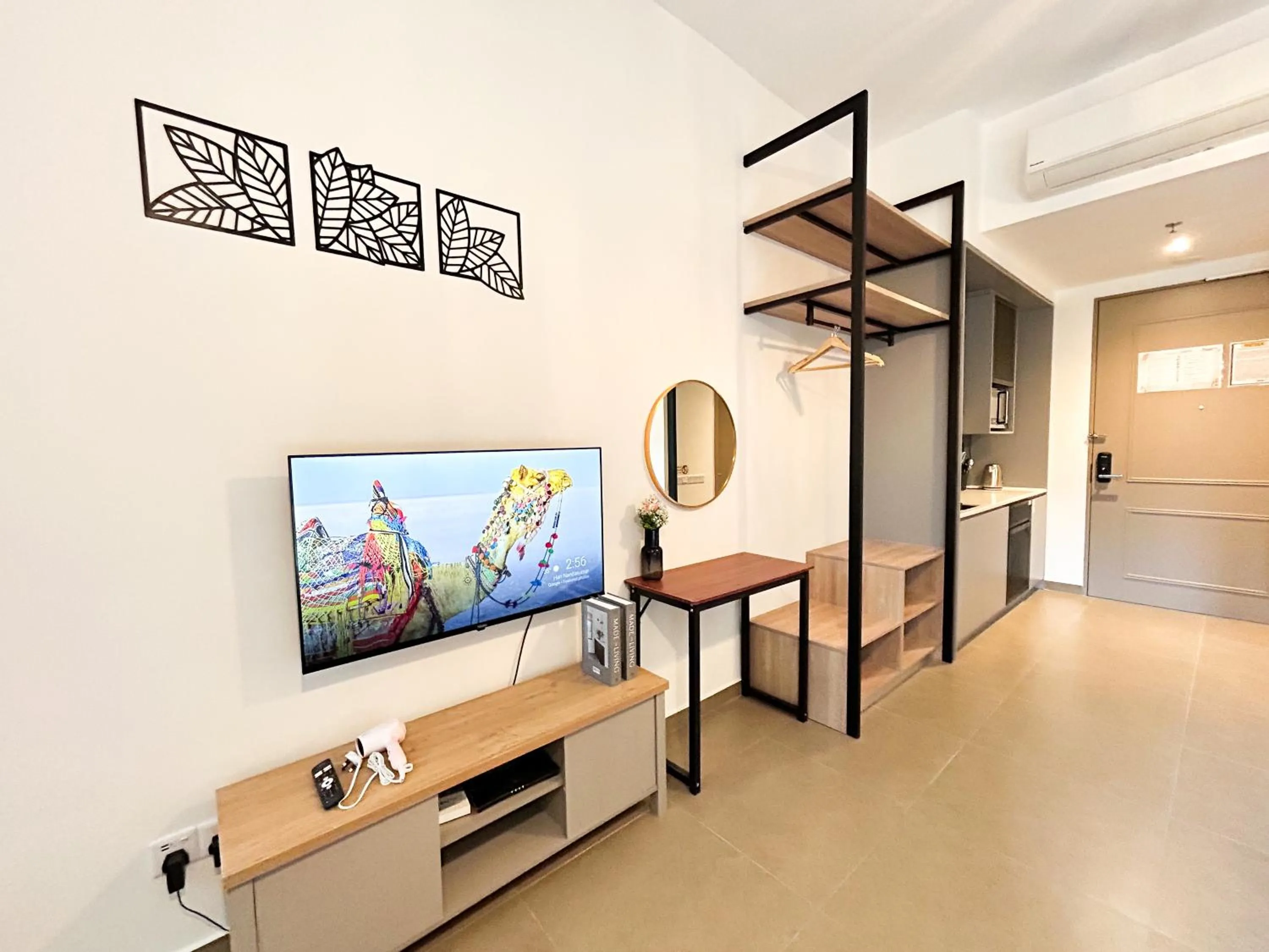 Mossaz by Manhattan Group