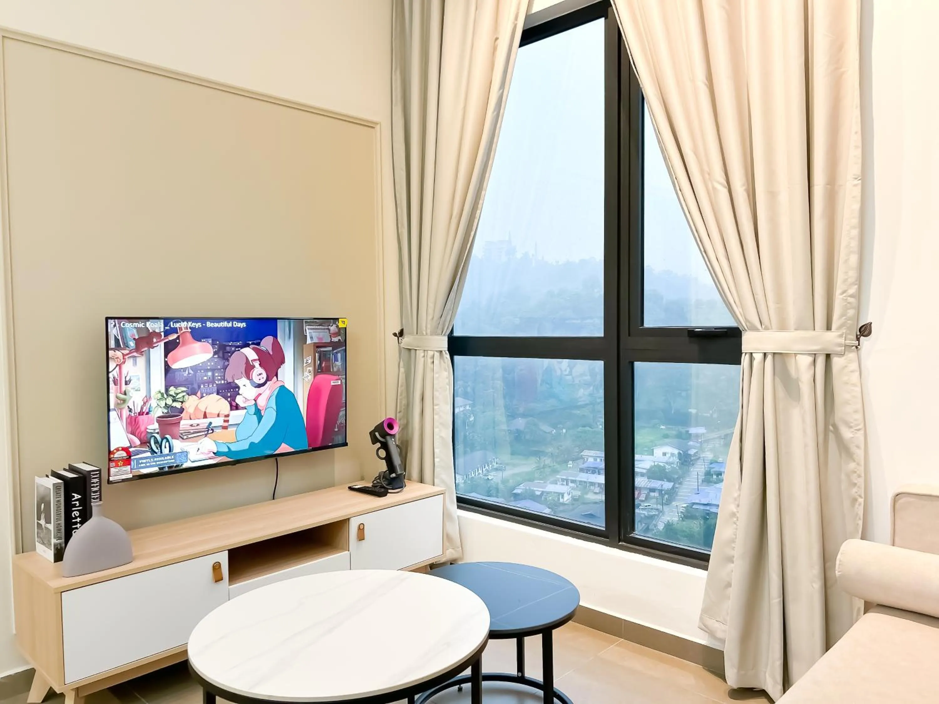 Mossaz by Manhattan Group