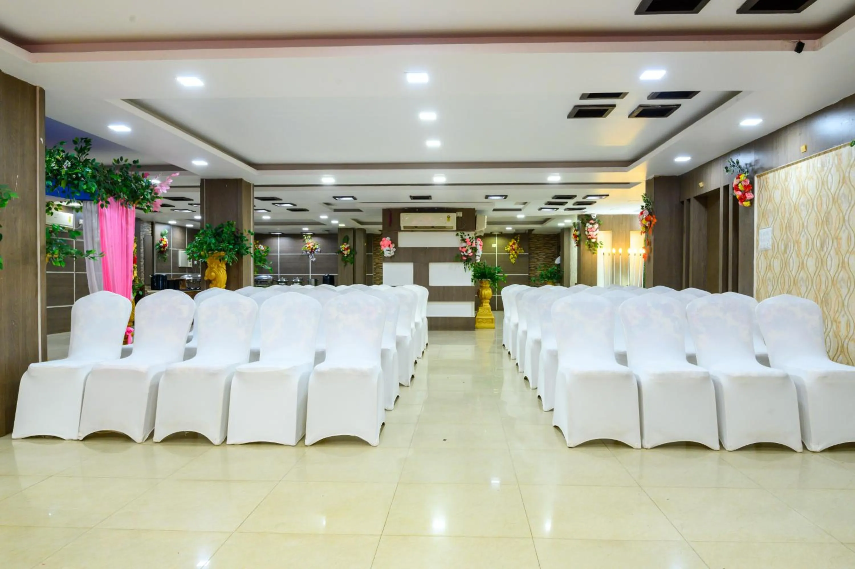 Banquet/Function facilities in Biznotel by Pride, Deoghar
