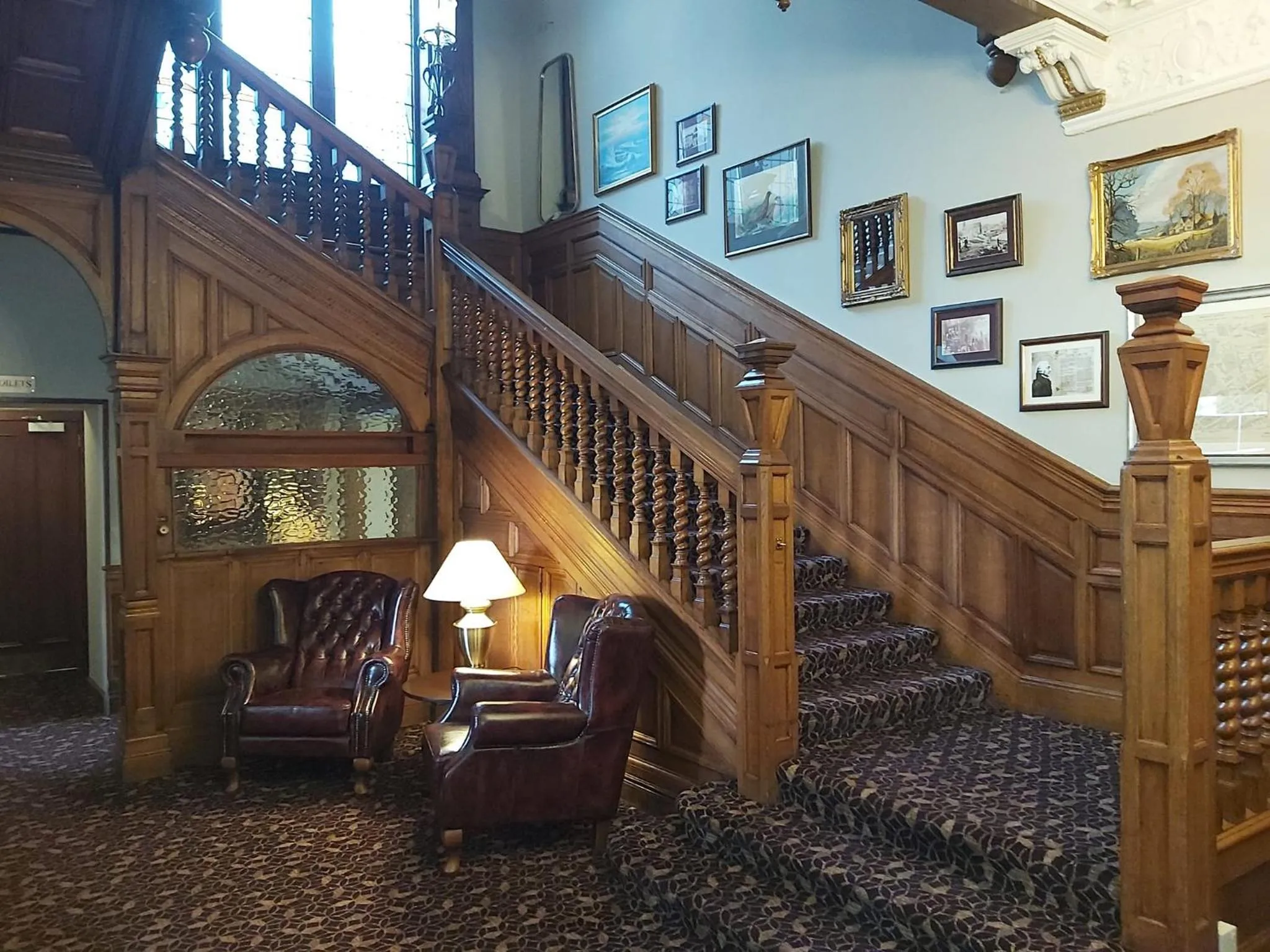 Lobby or reception in The Strathearn Hotel