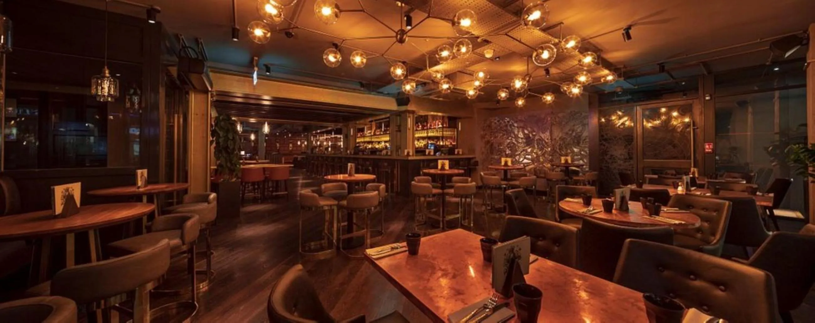 Restaurant/places to eat in Covent Garden 2BR - Urban Chic Apartment