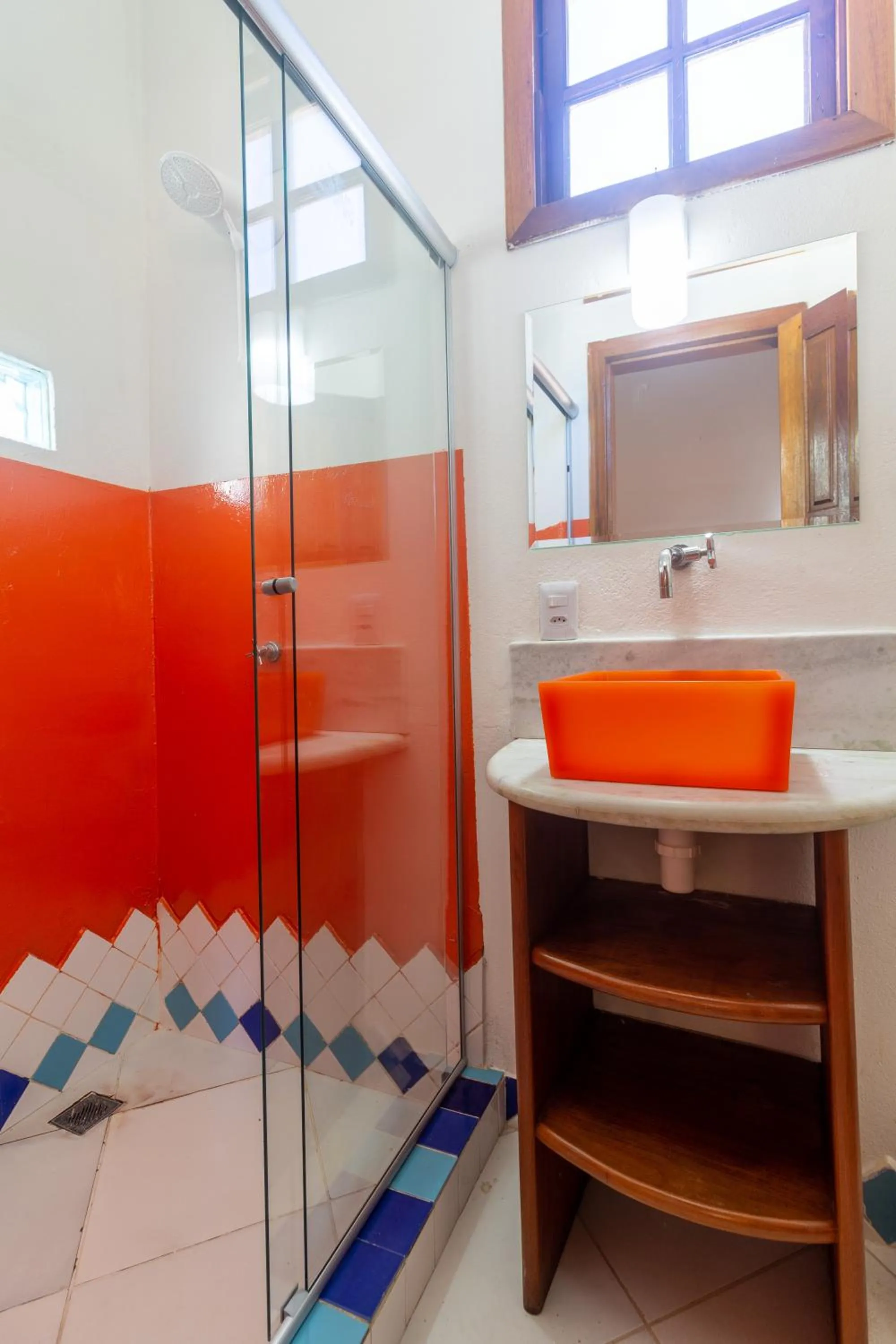 Shower in Cavalo Marinho Flats