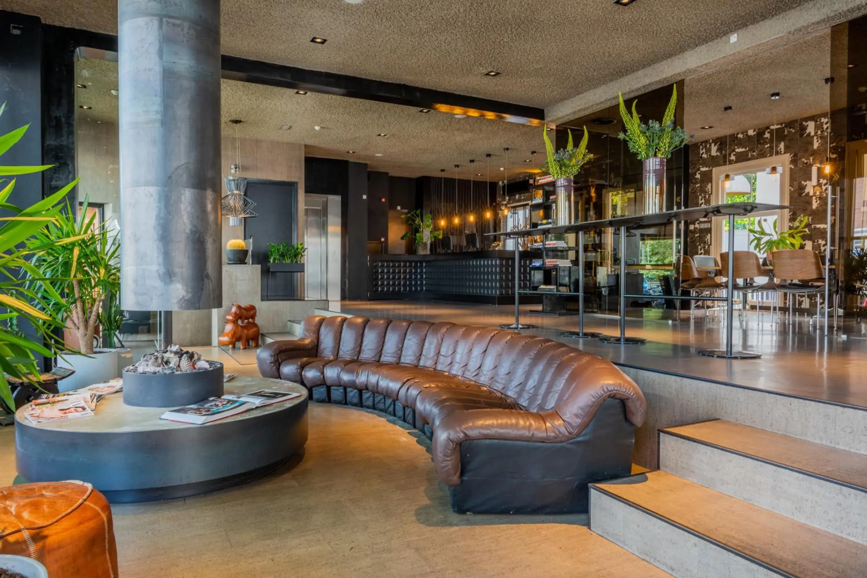 Lounge or bar in Hotel V Frederiksplein Lounge or bar in Hotel V Frederiksplein