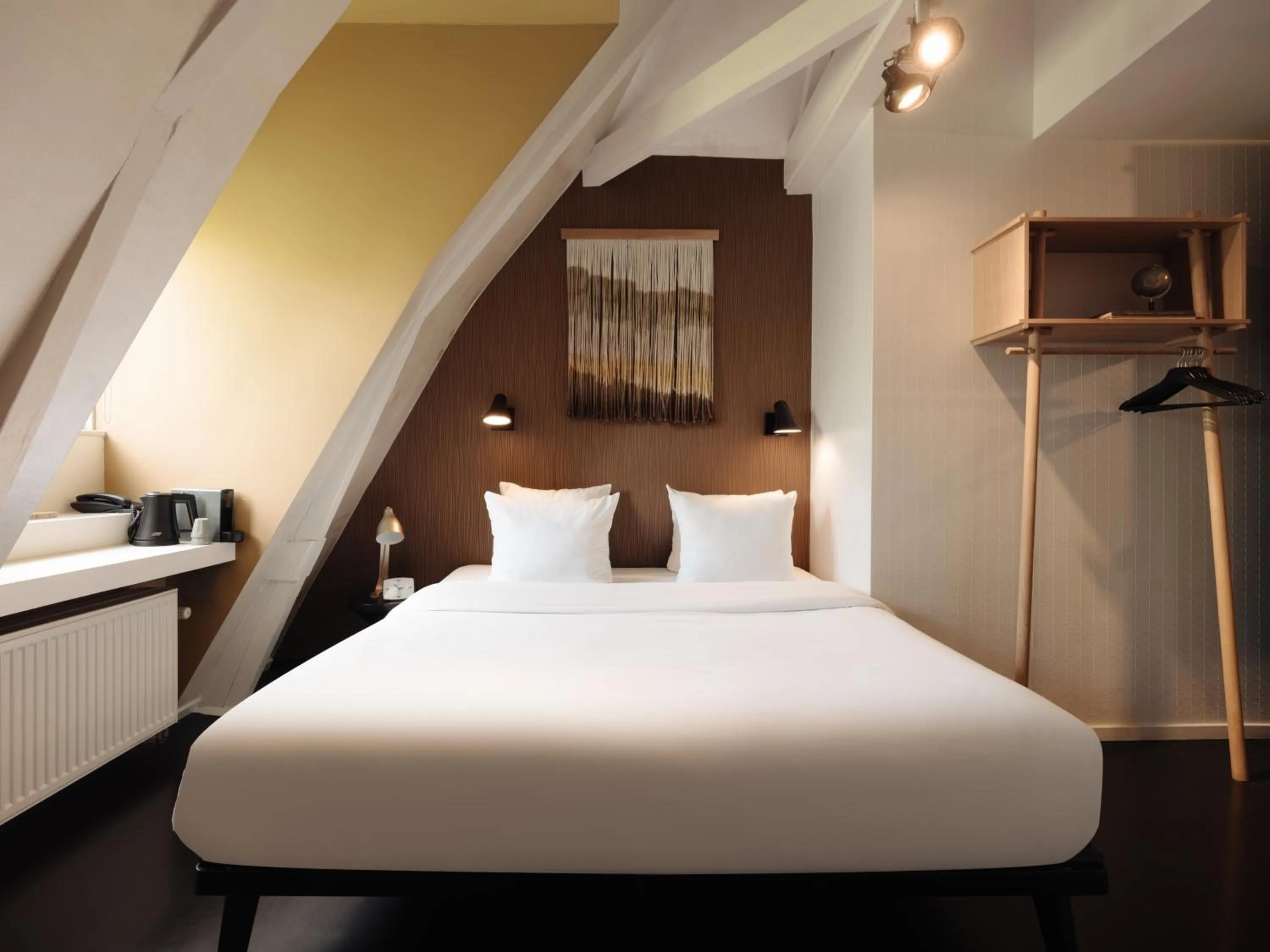 Bed in Hotel V Frederiksplein