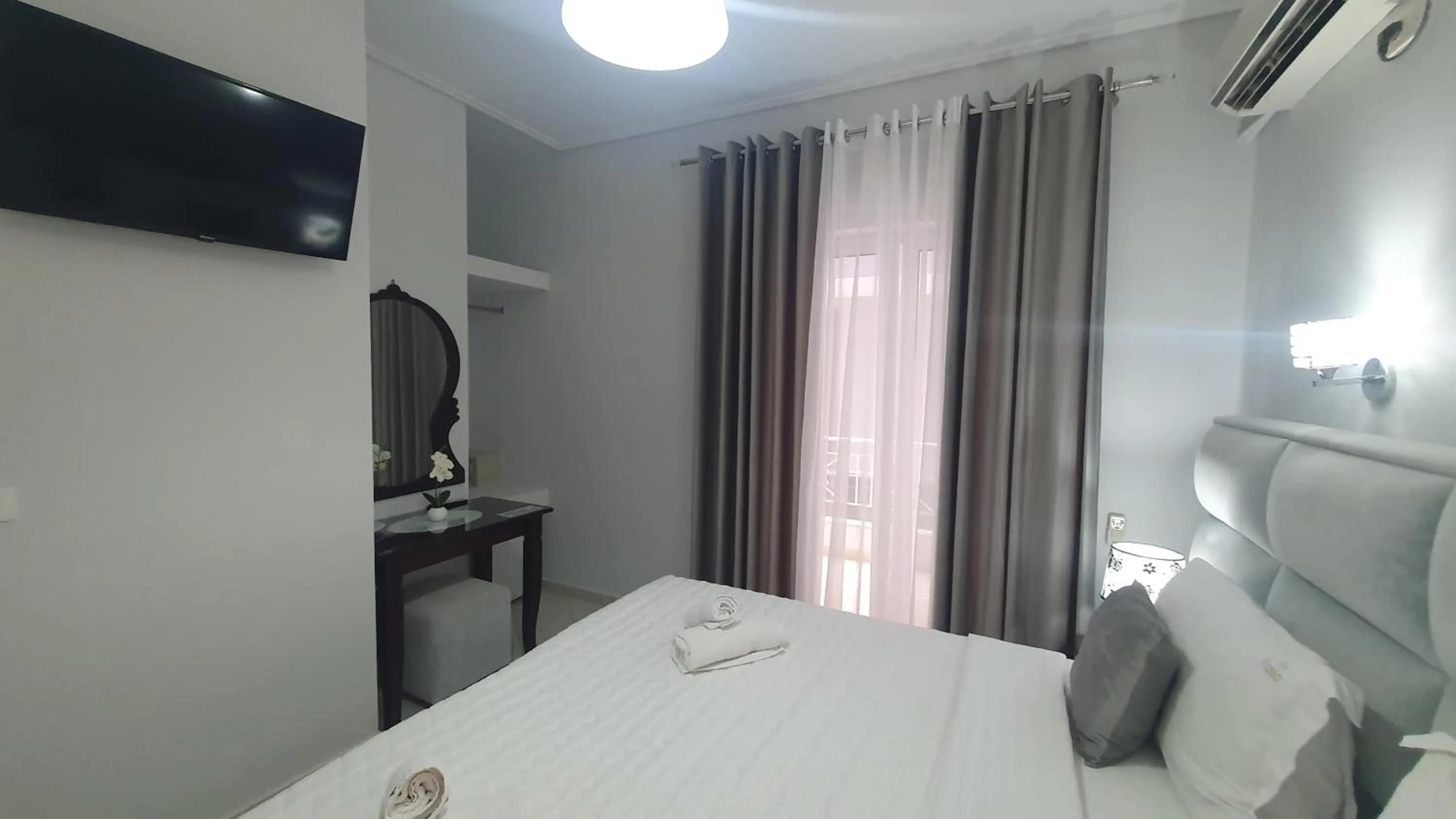 Decorative detail, Bed in Ceko Hotel