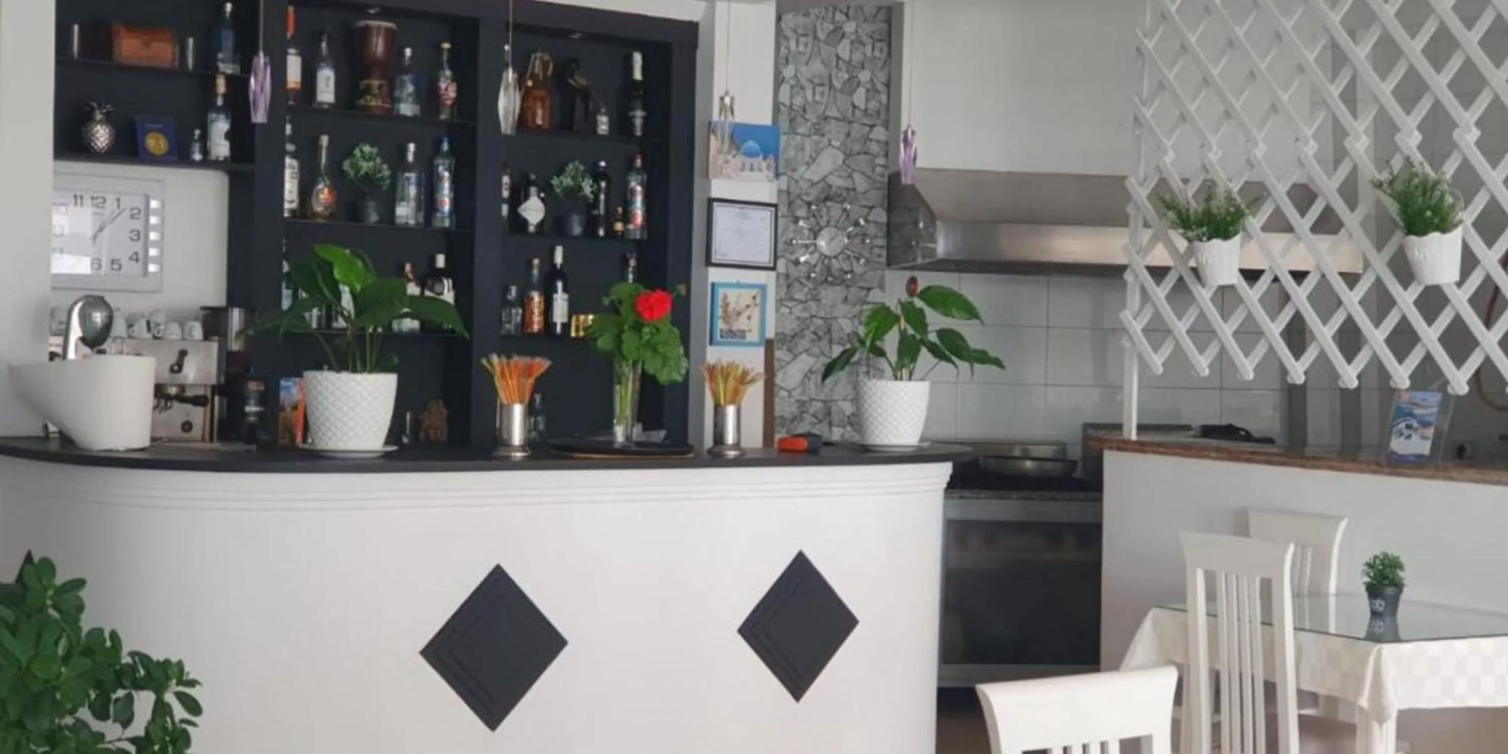 Kitchen or kitchenette in Ceko Hotel