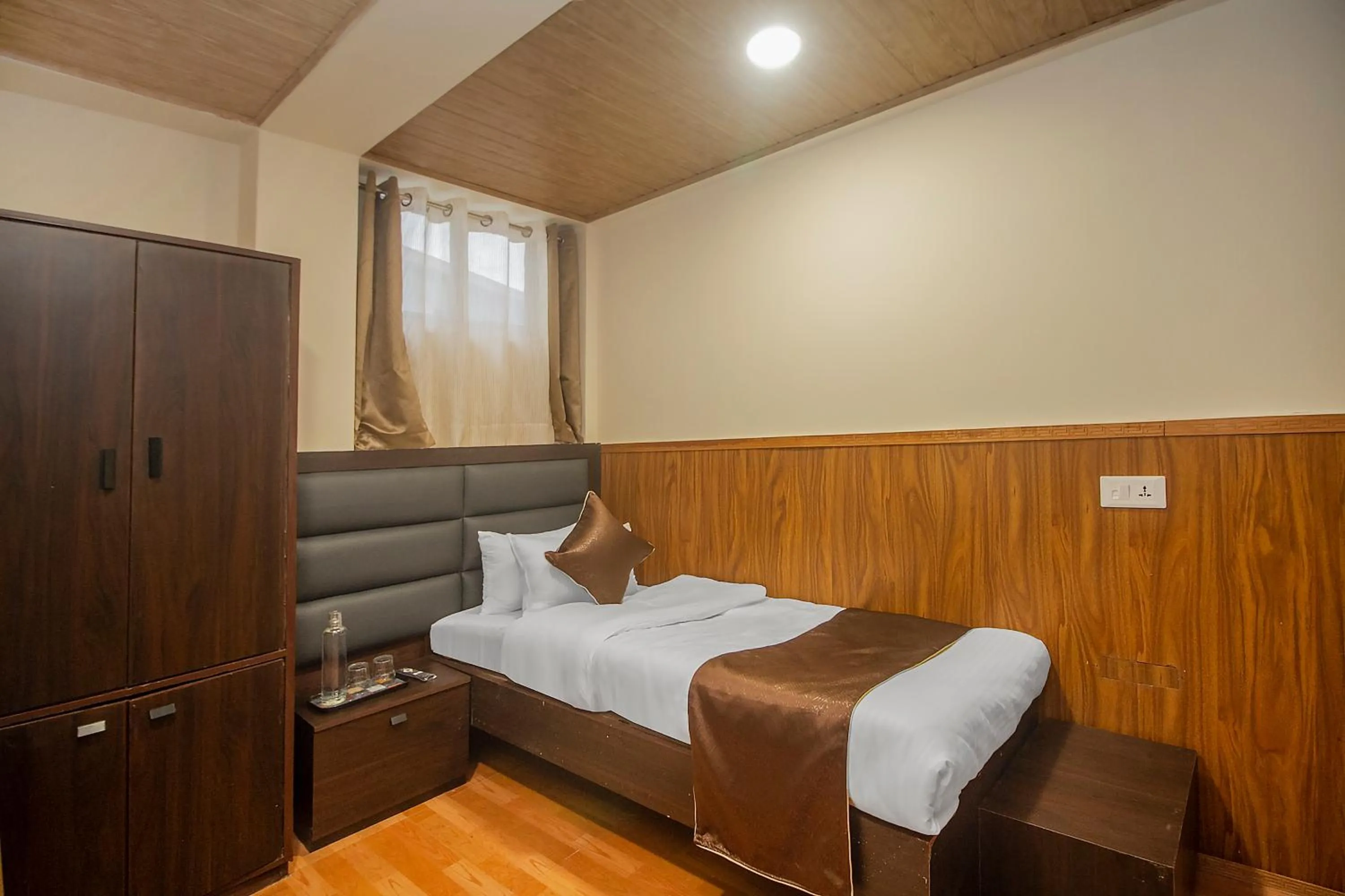 Hotel Tibet Gallery