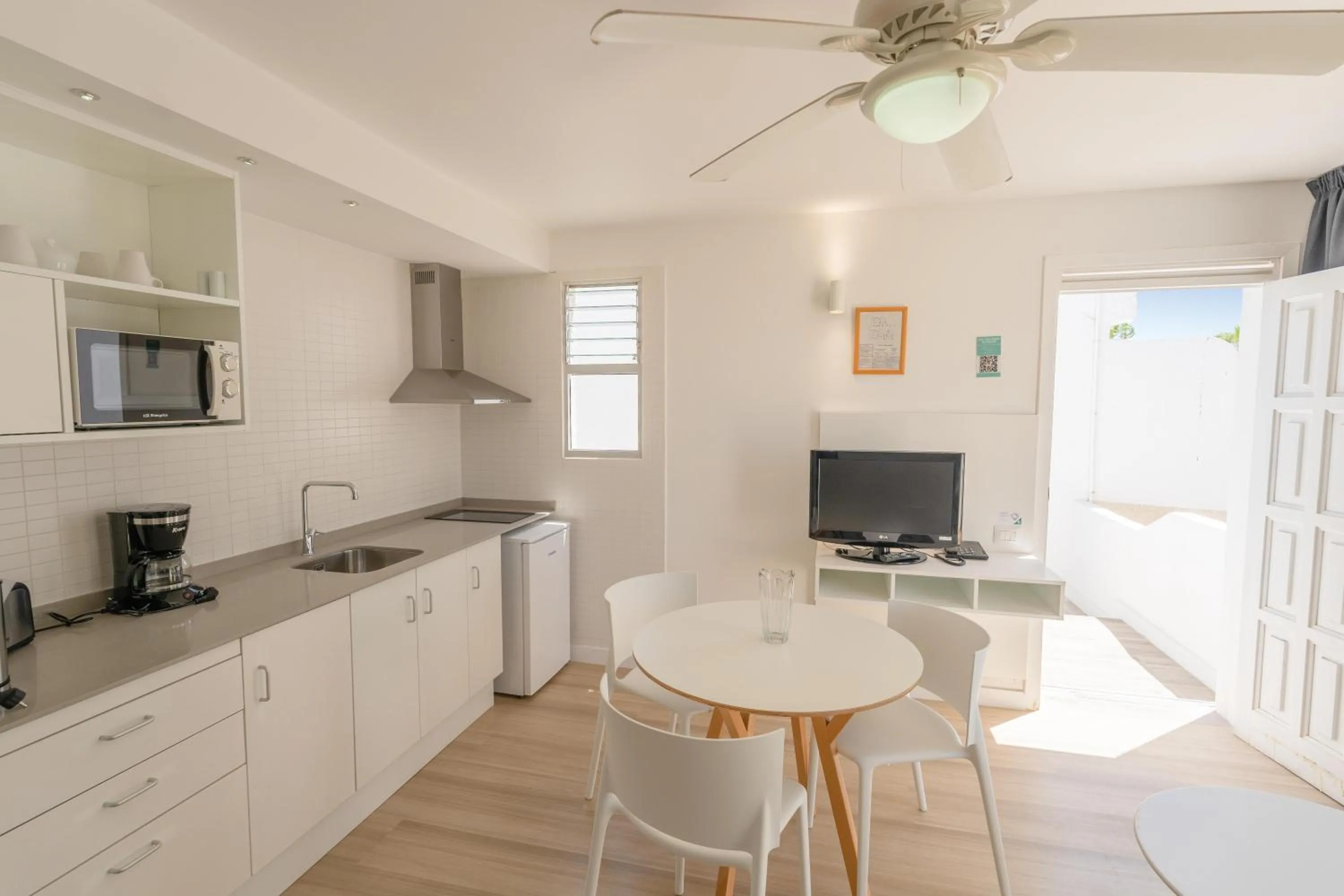 Bathroom in Coral California - Adults Only