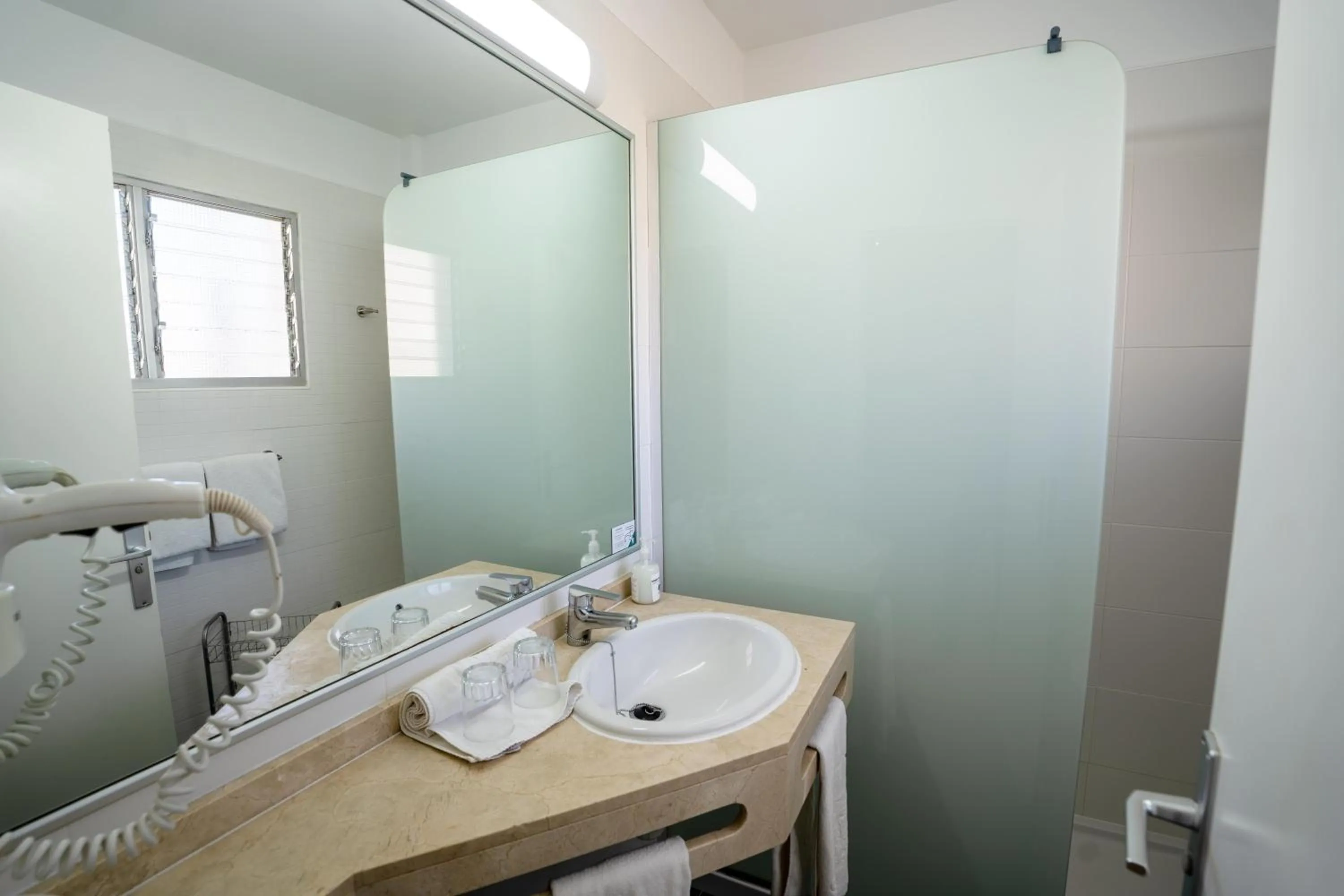 Bathroom in Coral California - Adults Only