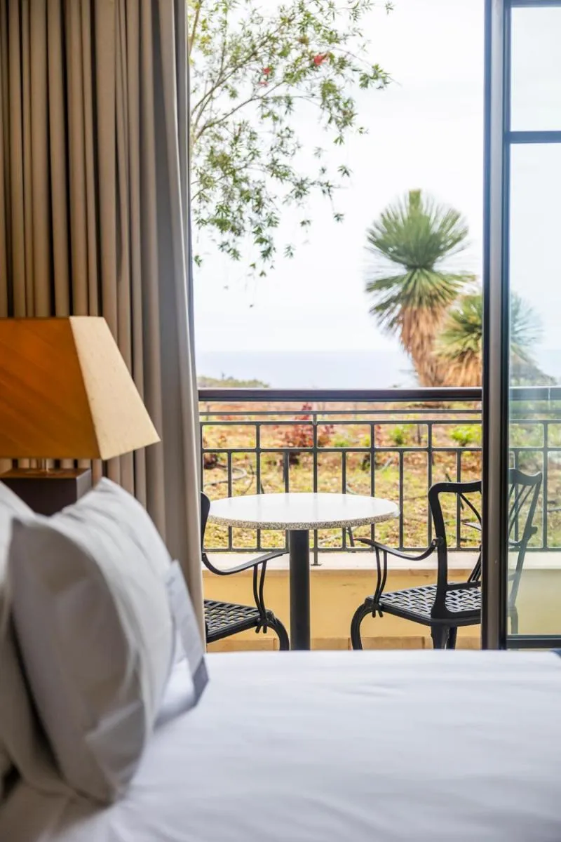 Balcony/Terrace, Bed in Quinta Funchal Gardens - Adults Only