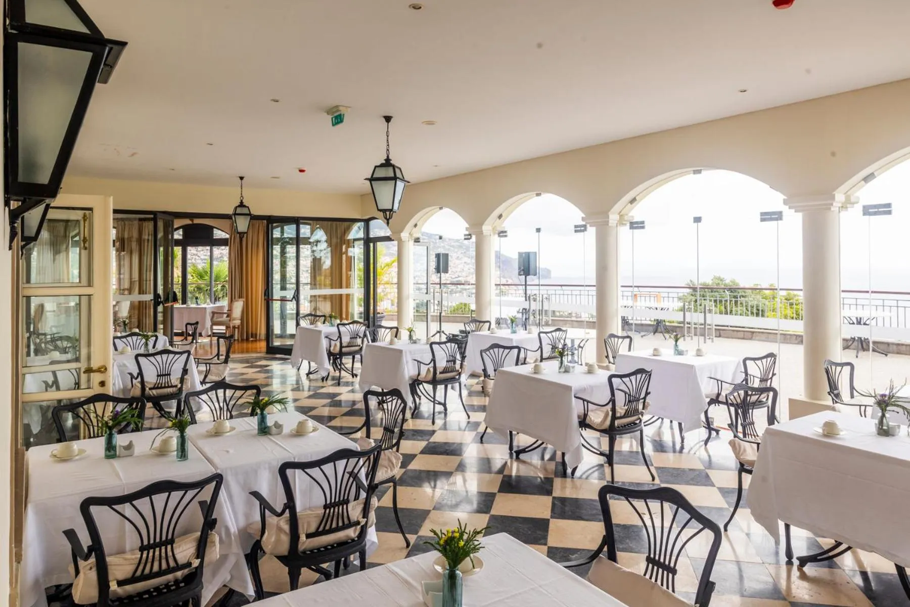 Restaurant/places to eat in Quinta Funchal Gardens - Adults Only