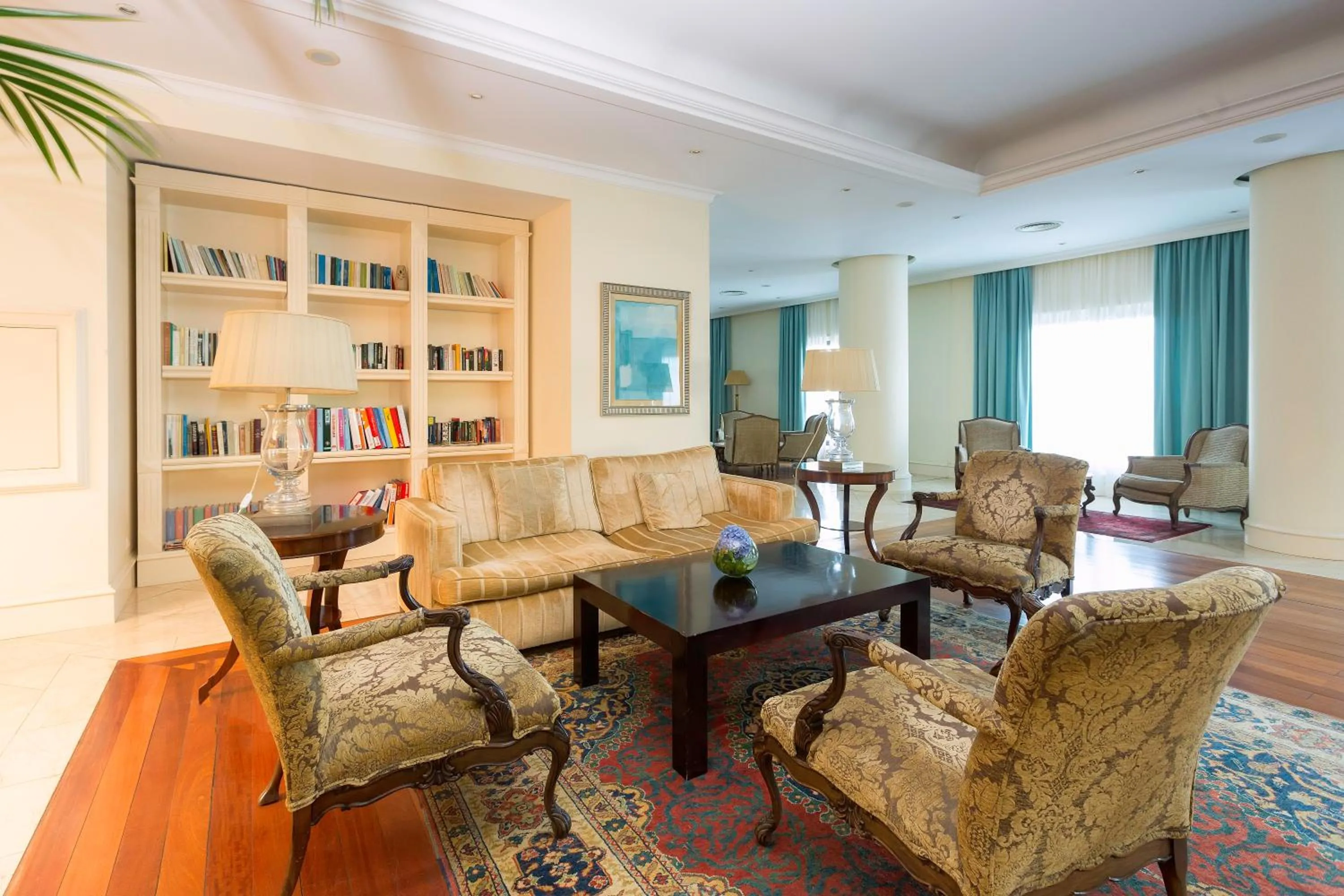 Living room in Quinta Funchal Gardens - Adults Only