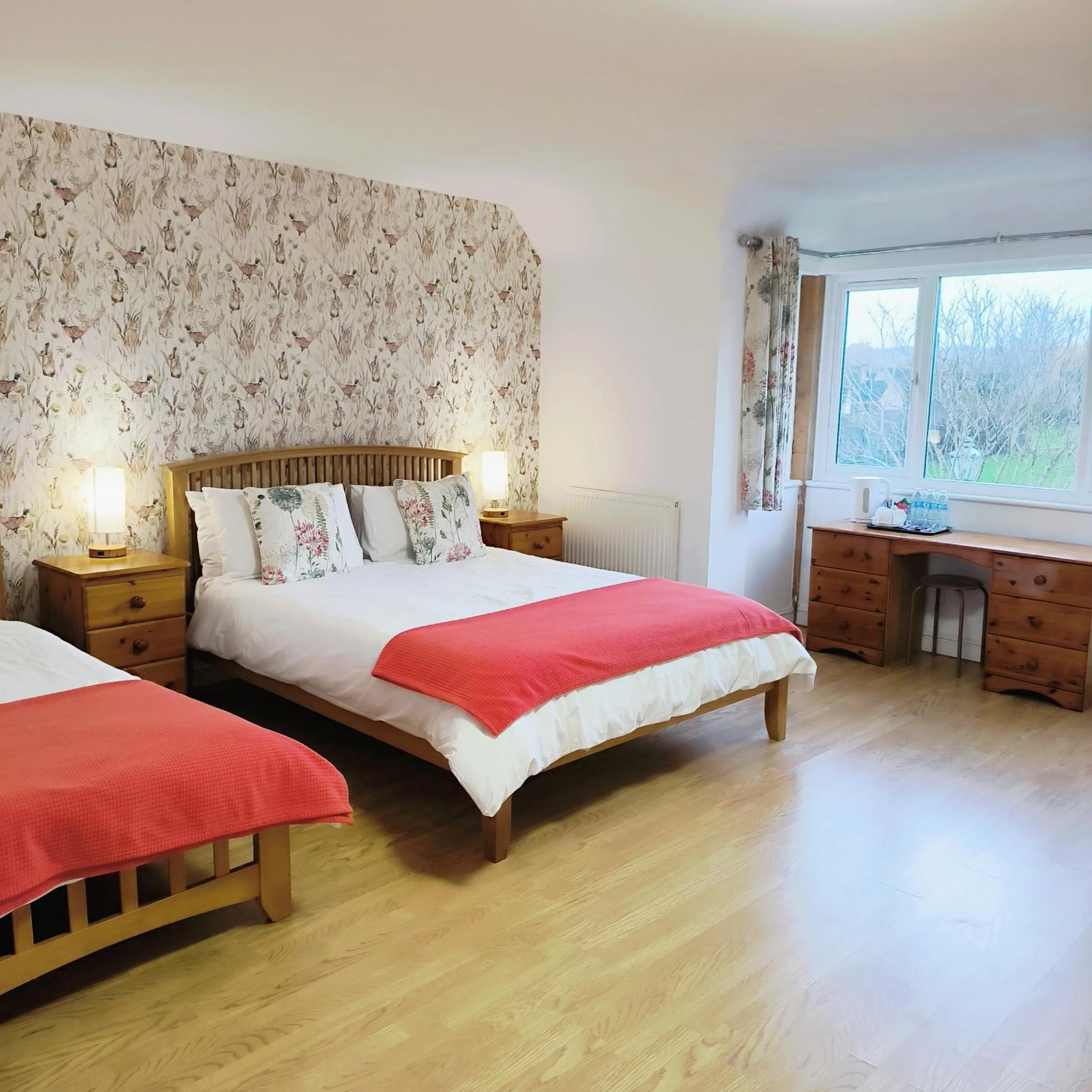 Bedroom, Bed in Meadow Rise Guest House