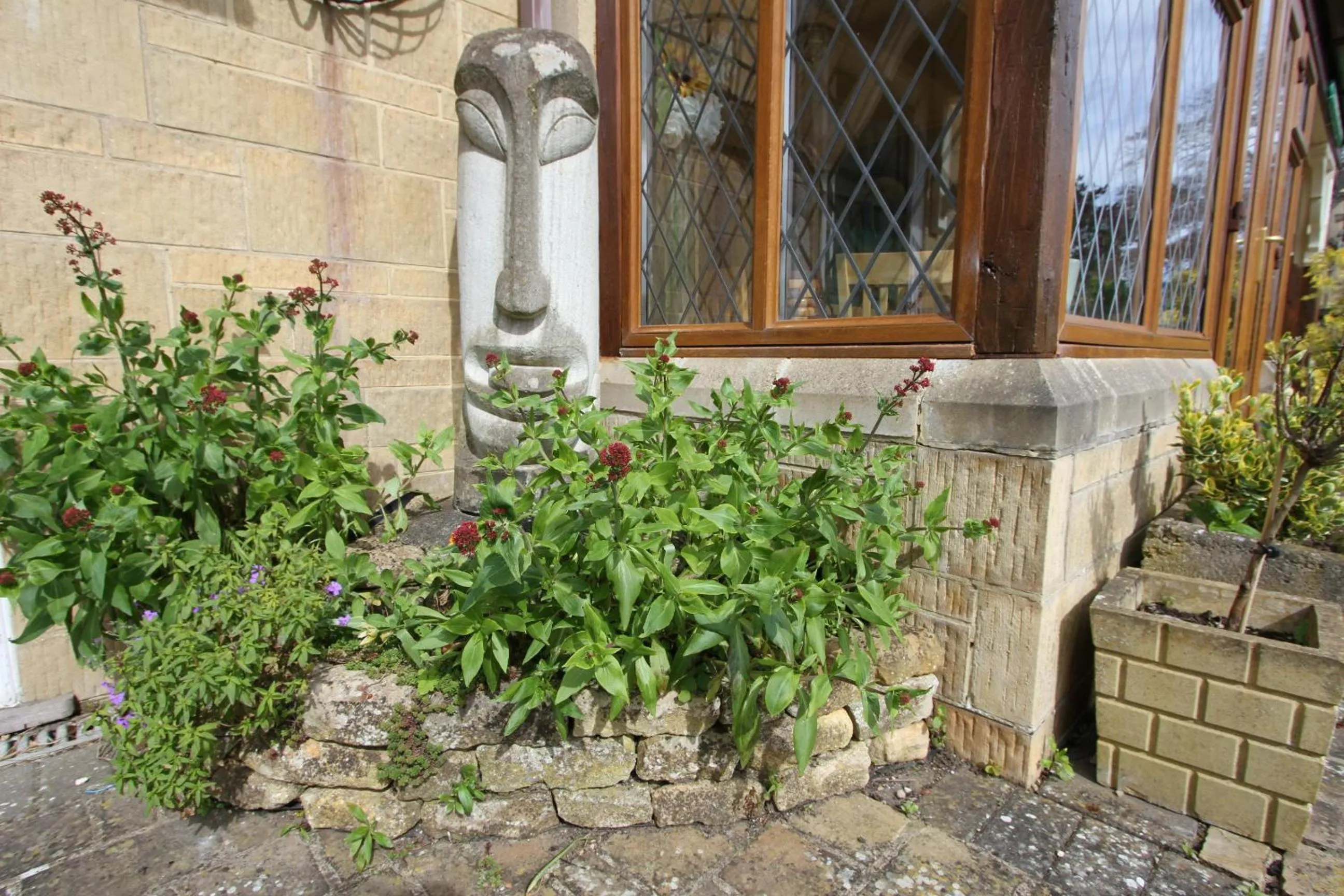 Property building in Meadow Rise Guest House