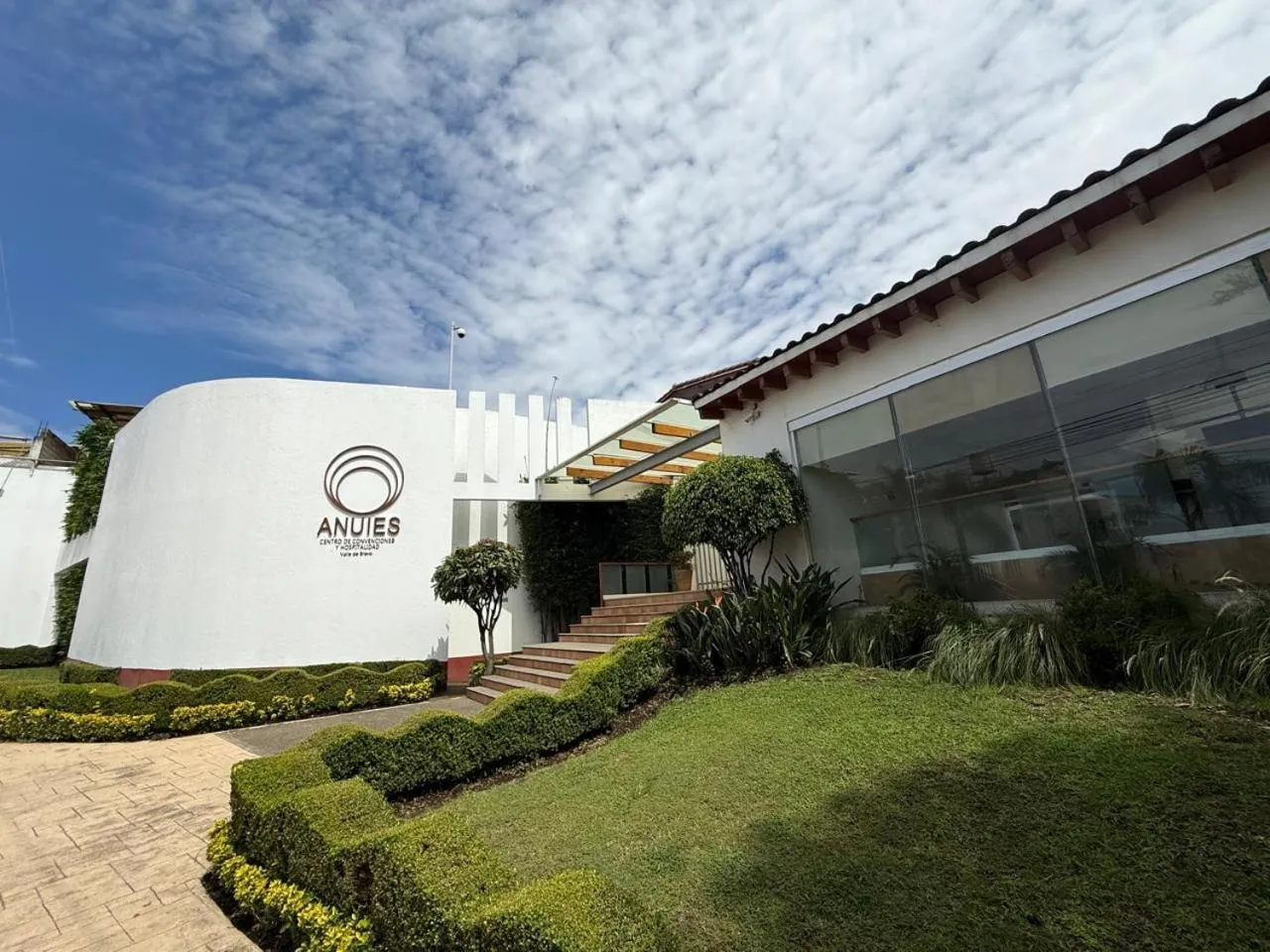ANUIES Valle de Bravo HOTEL y CONVENCIONES