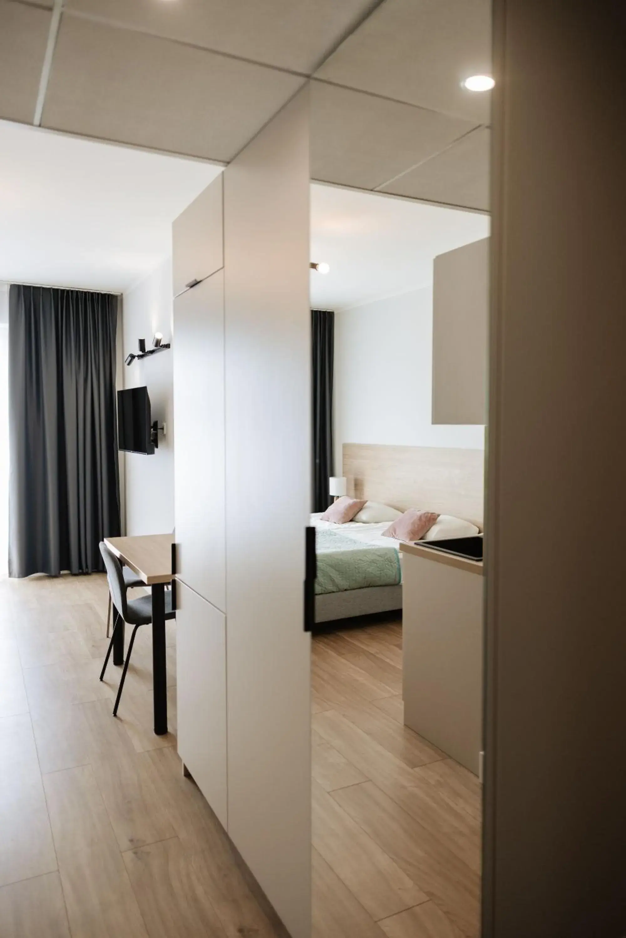 Bed in Zakrzówek Residence Bed in Zakrzówek Residence