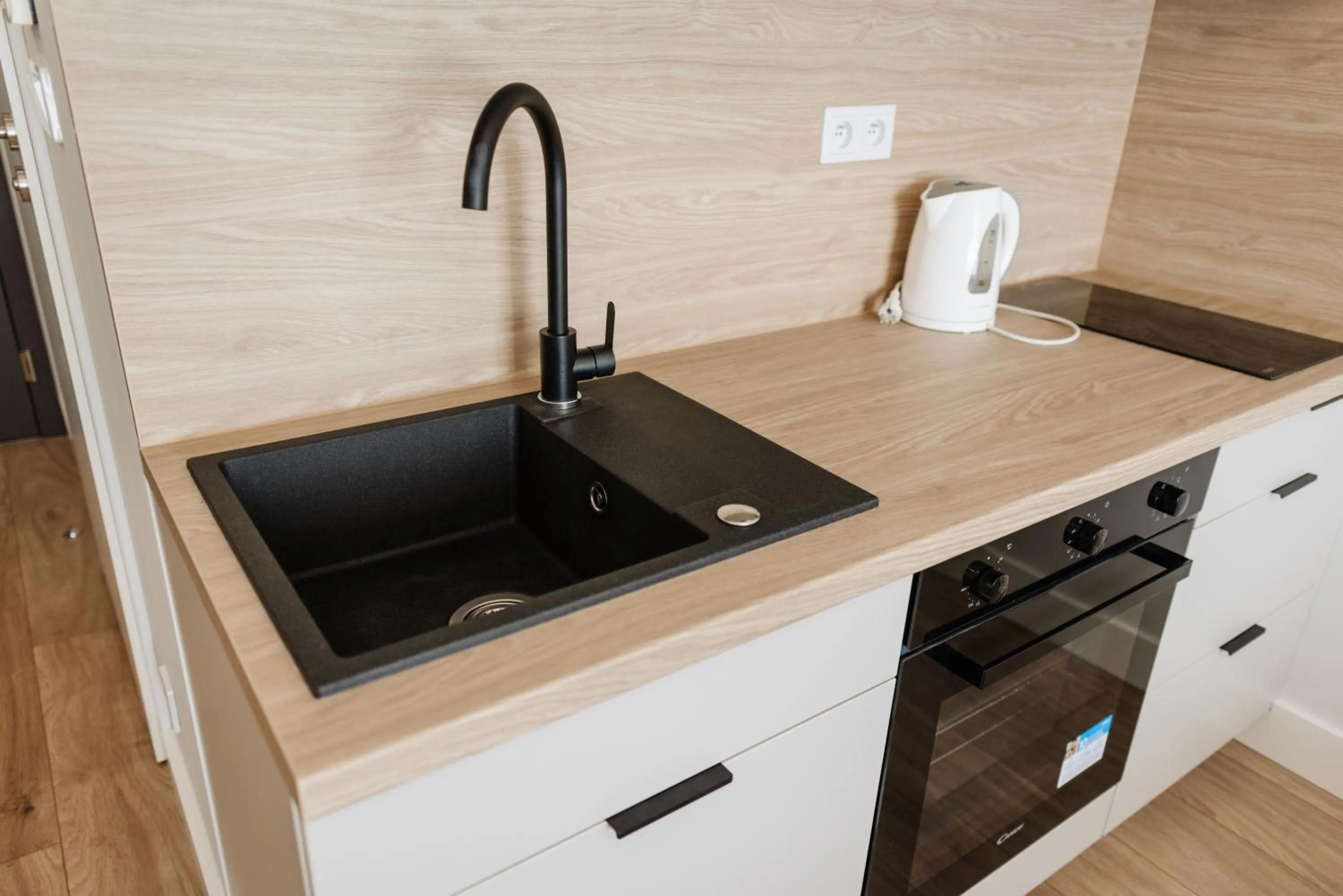 Kitchen or kitchenette in Zakrzówek Residence