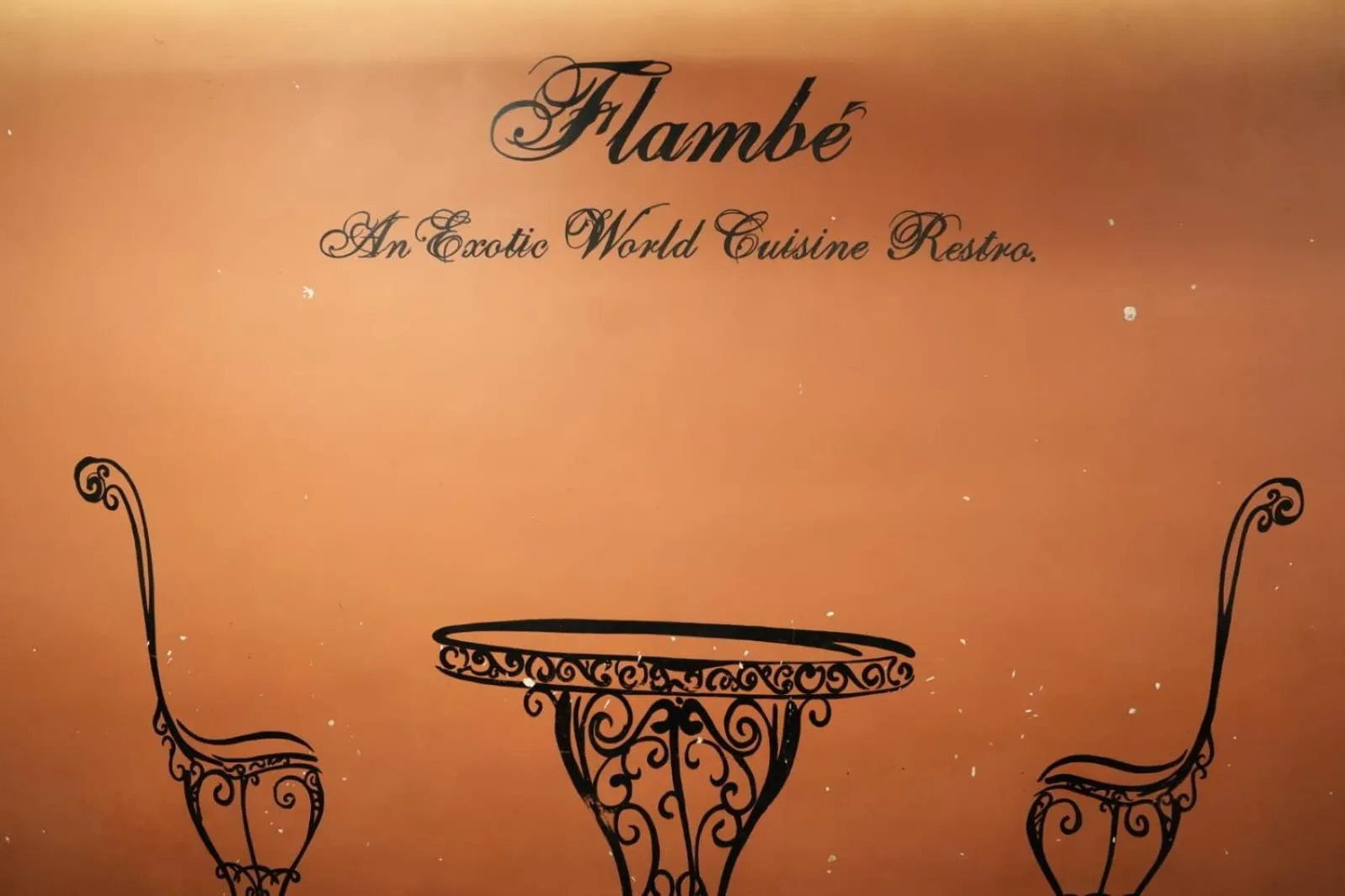 Restaurant/places to eat in HOTEL GRANDEUR