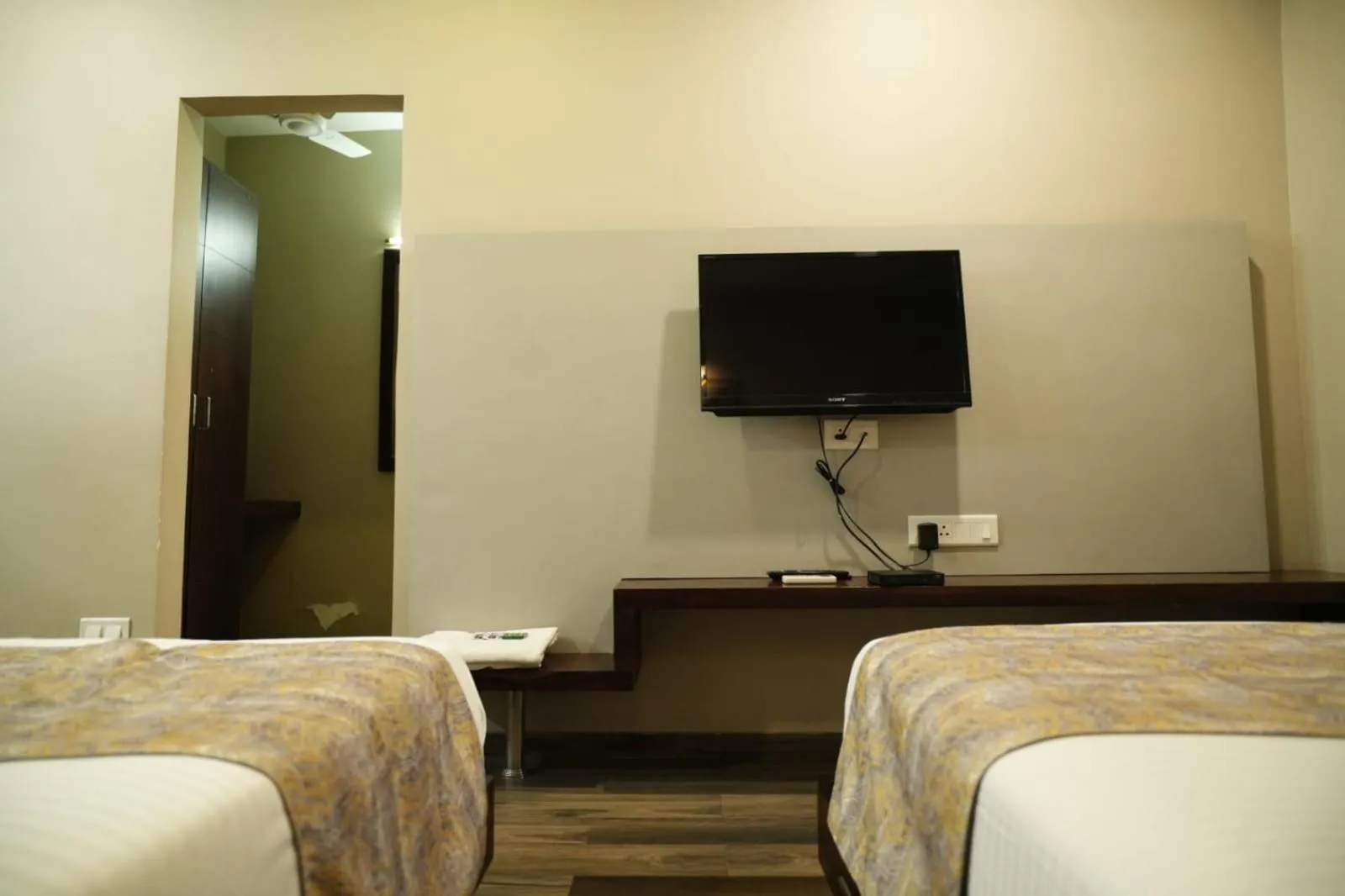 Bed in HOTEL GRANDEUR