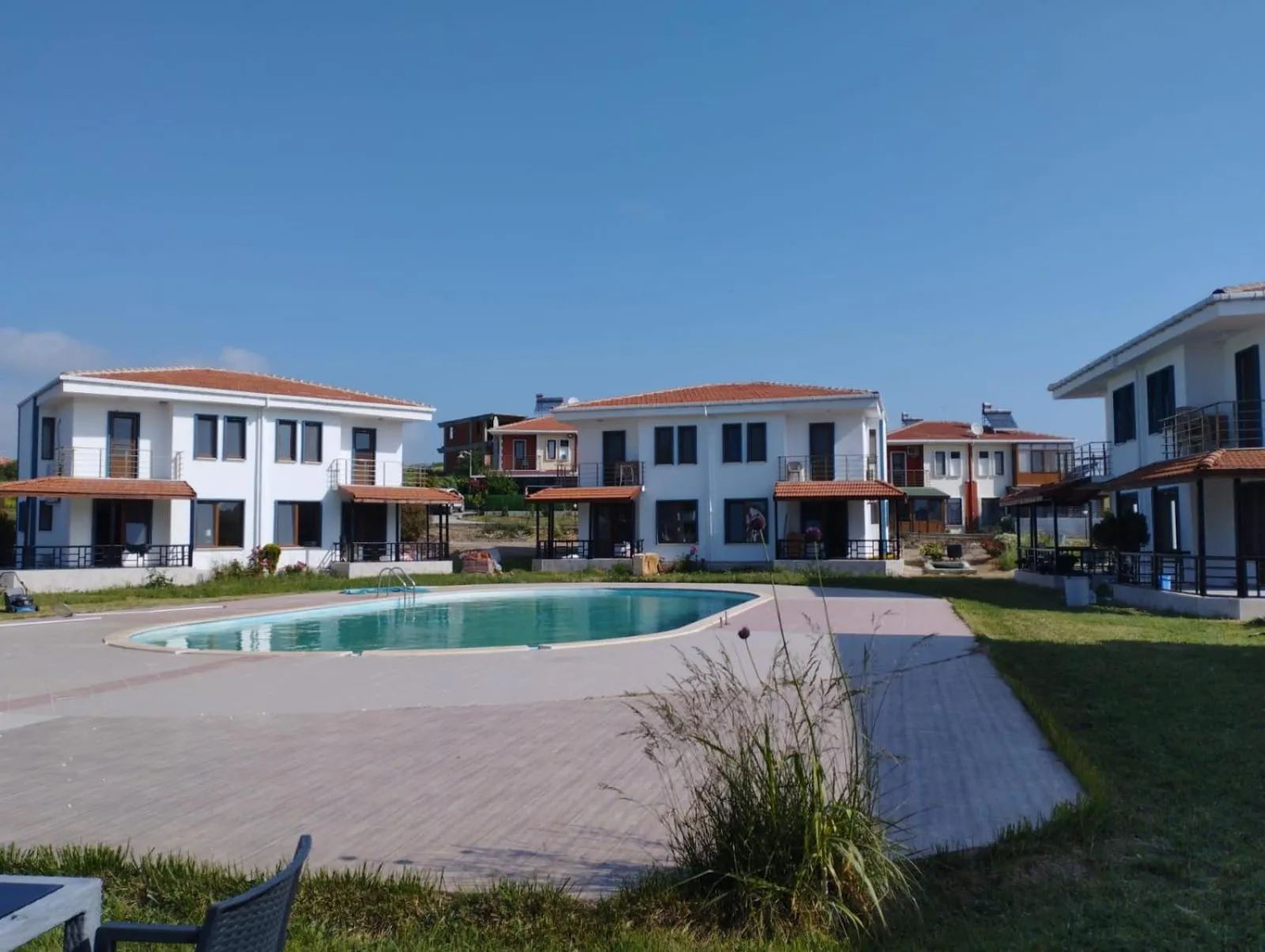 Kalanora Resort Hotel