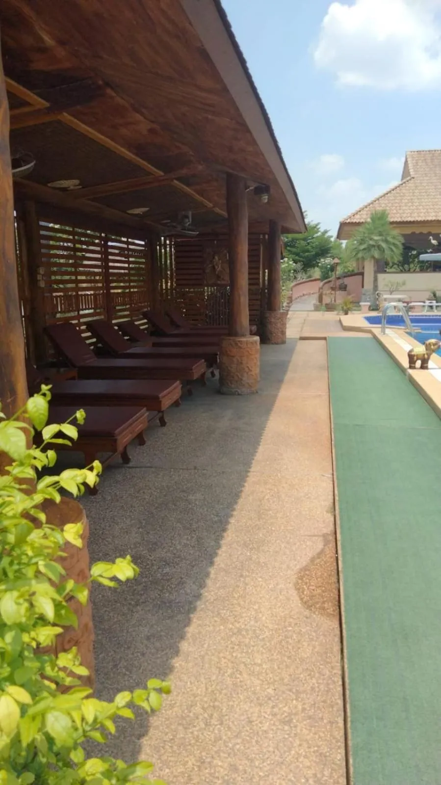 Area and facilities in Changthai Comfort Guest House