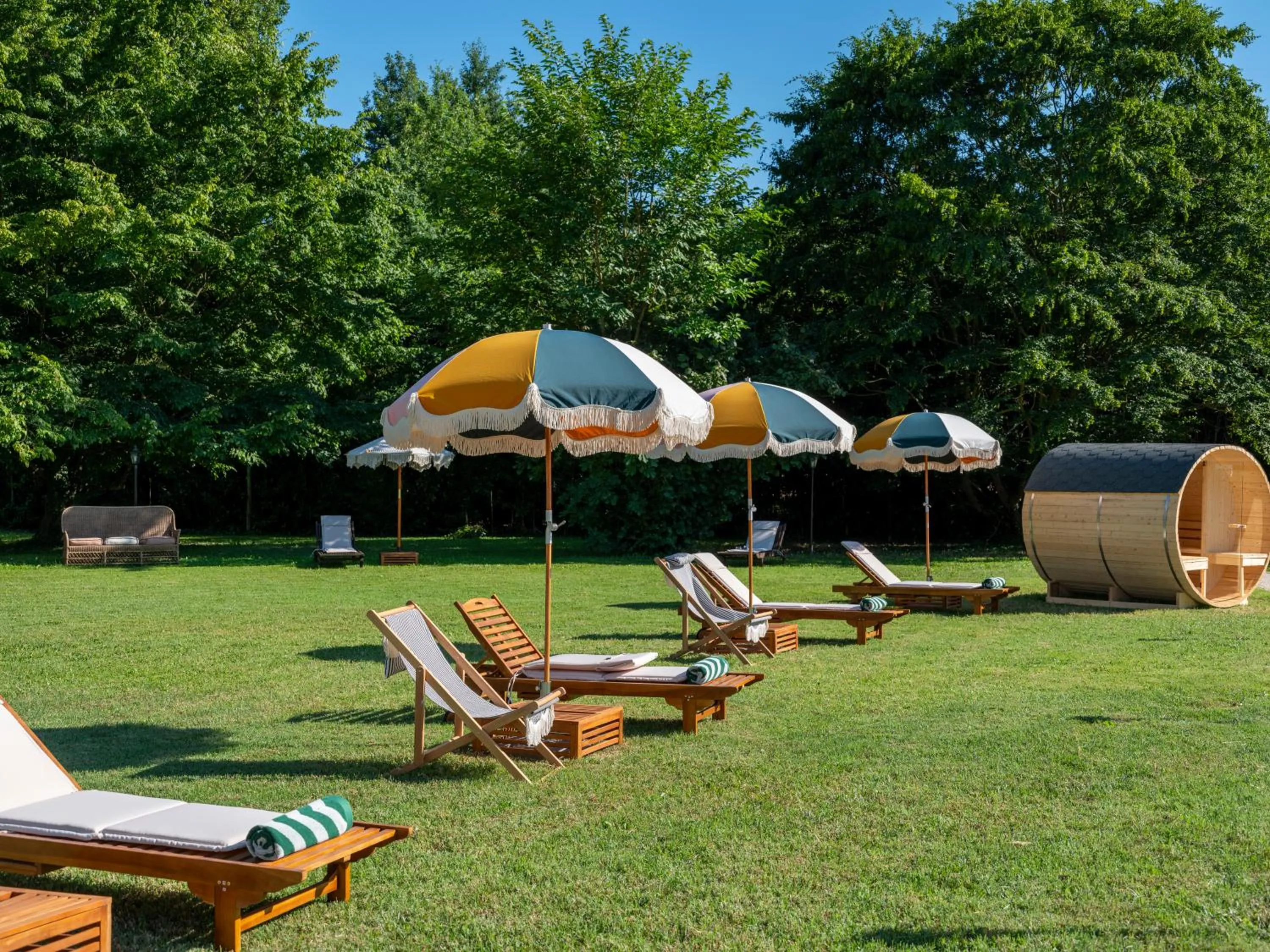 Day in Elizabeth Country House, a Member of Design Hotels