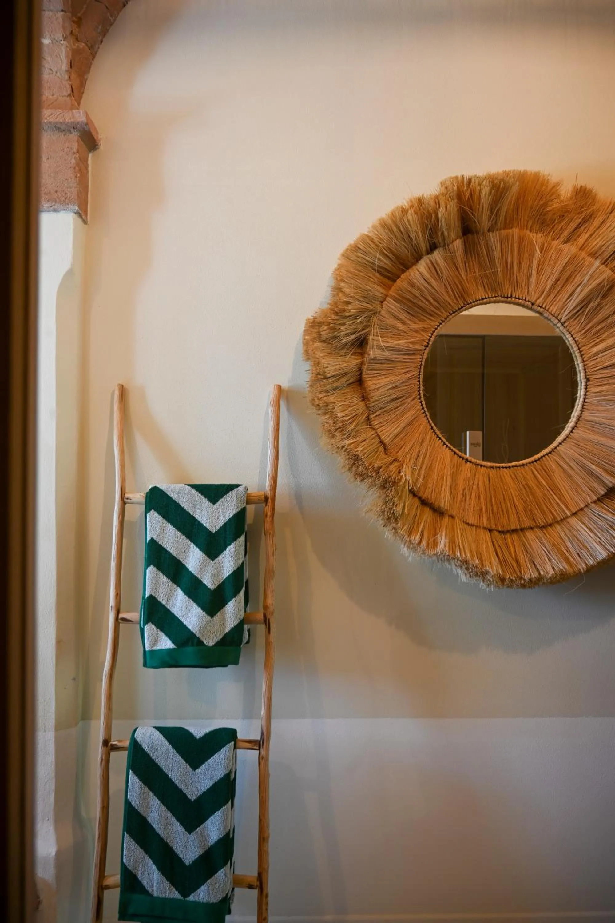 Spa and wellness centre/facilities in Elizabeth Country House, a Member of Design Hotels