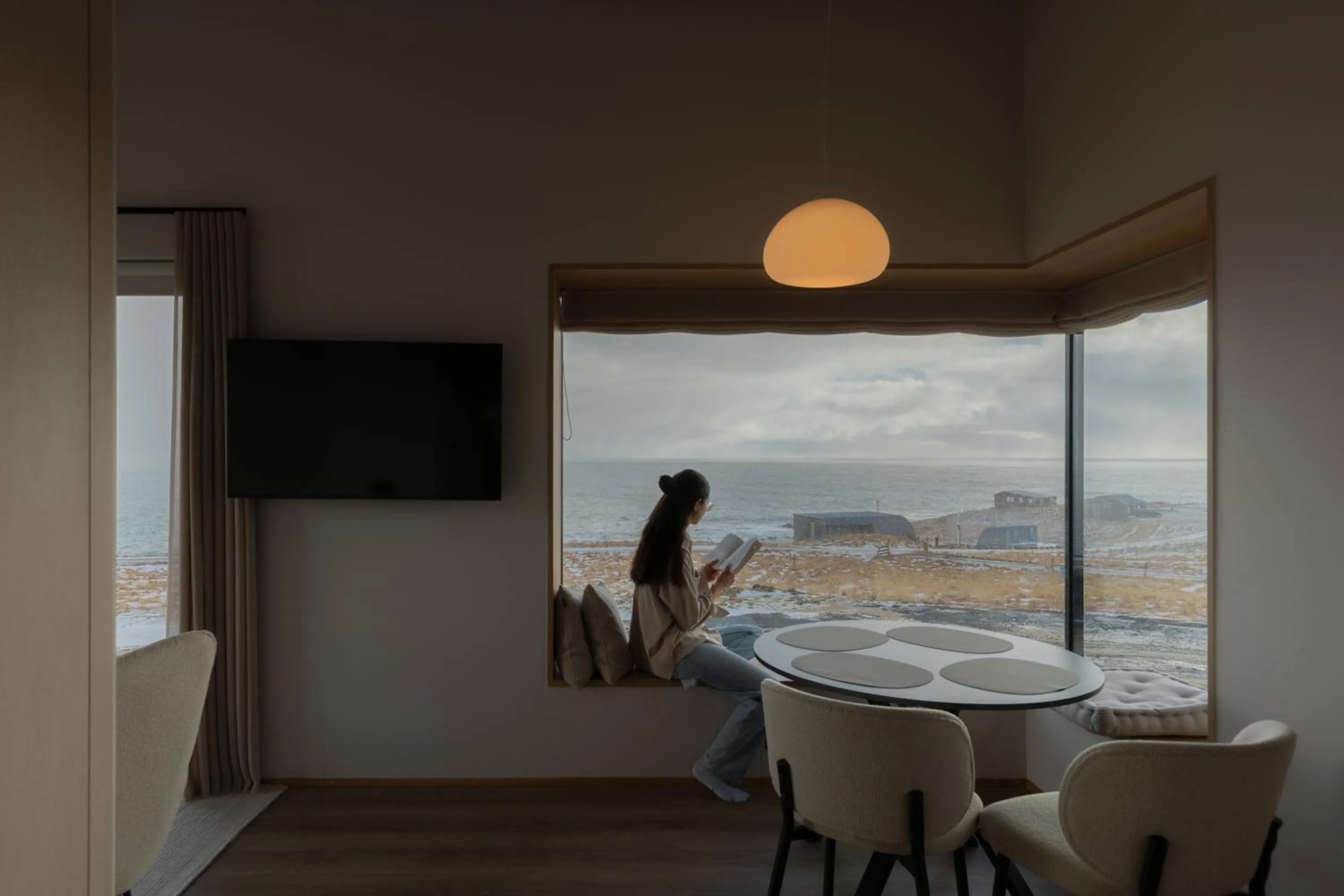 Peninsula Suites