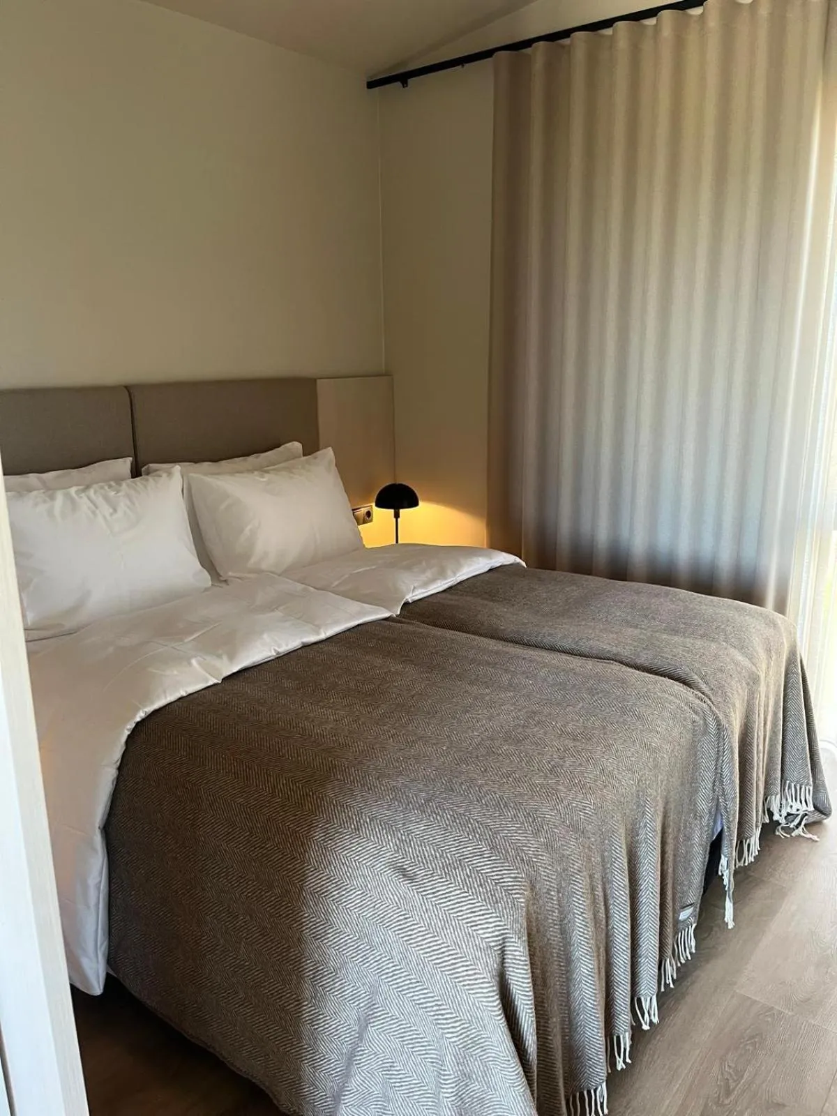 Bed in Peninsula Suites