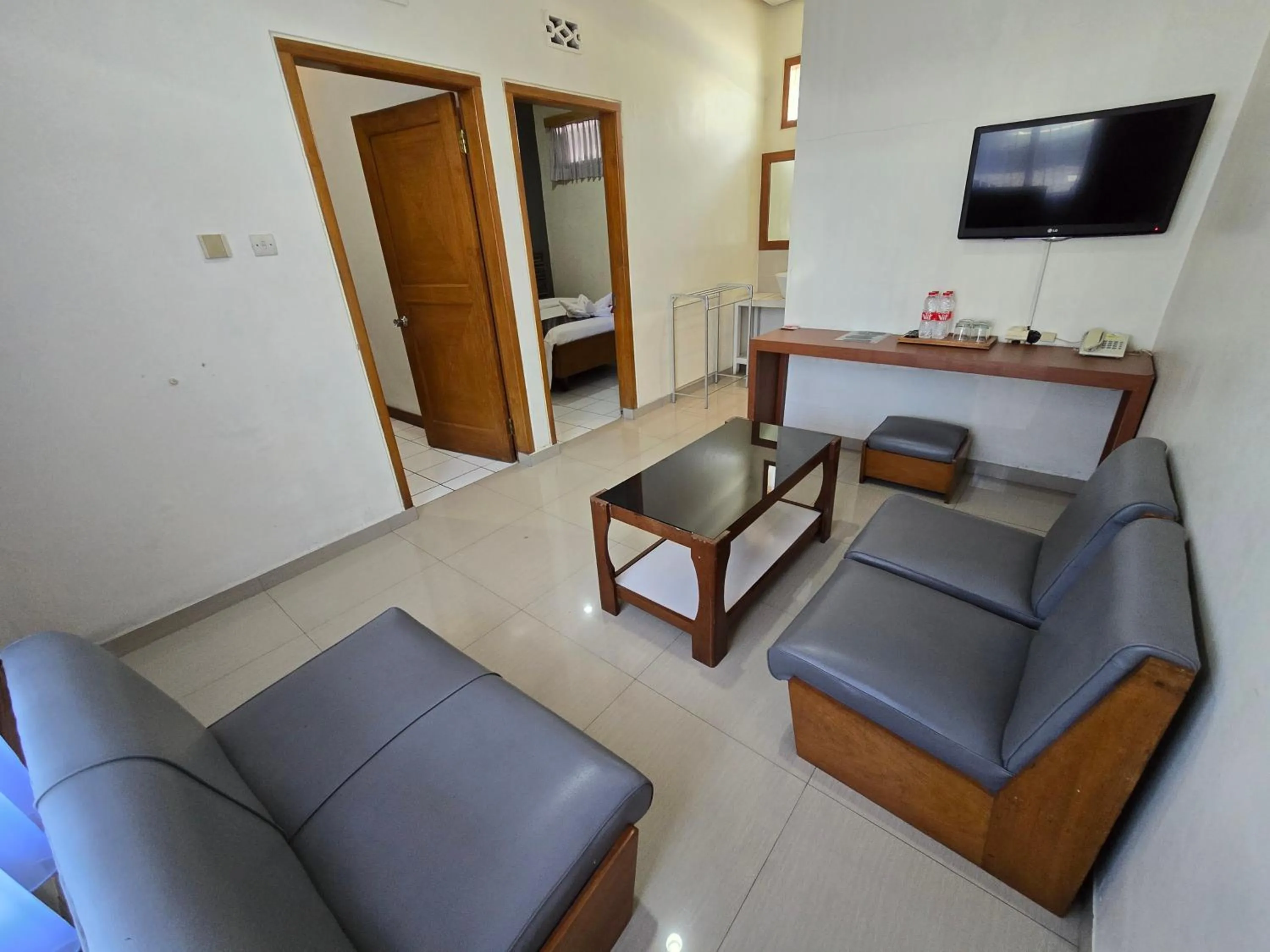 Living room in Kusma Hotel Bandungan Semarang