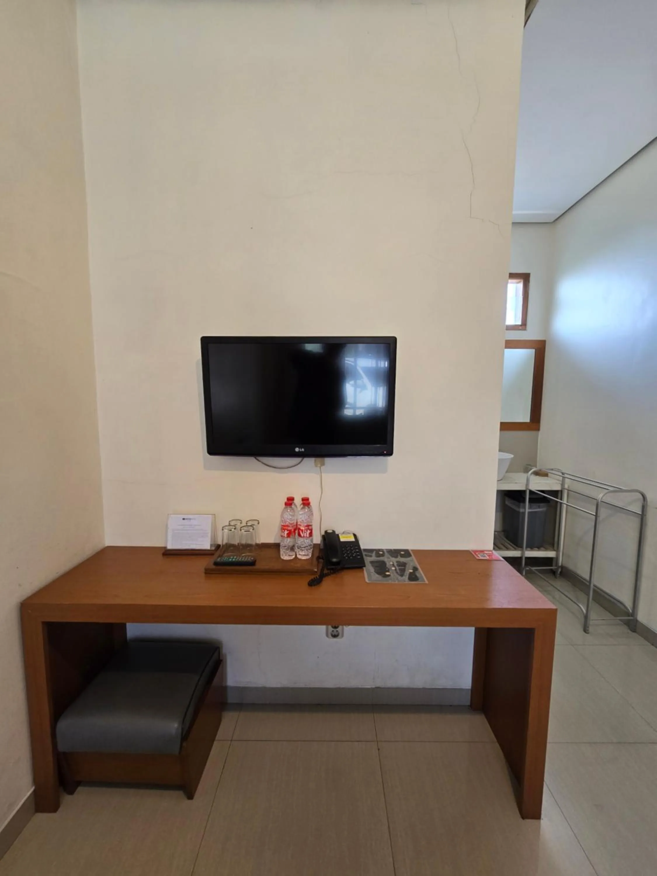 TV and multimedia in Kusma Hotel Bandungan Semarang