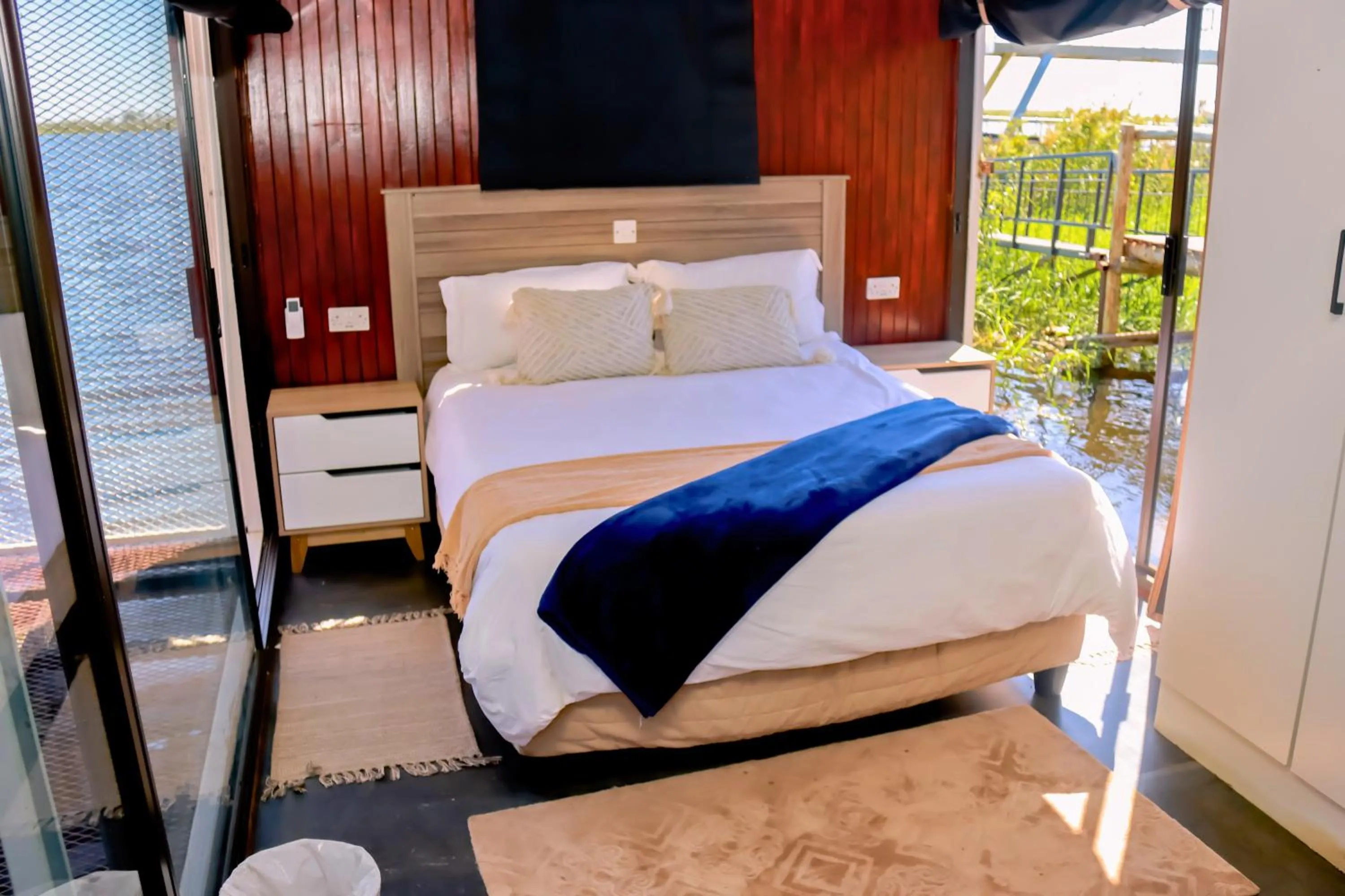 Bed in Rustiek Hotel