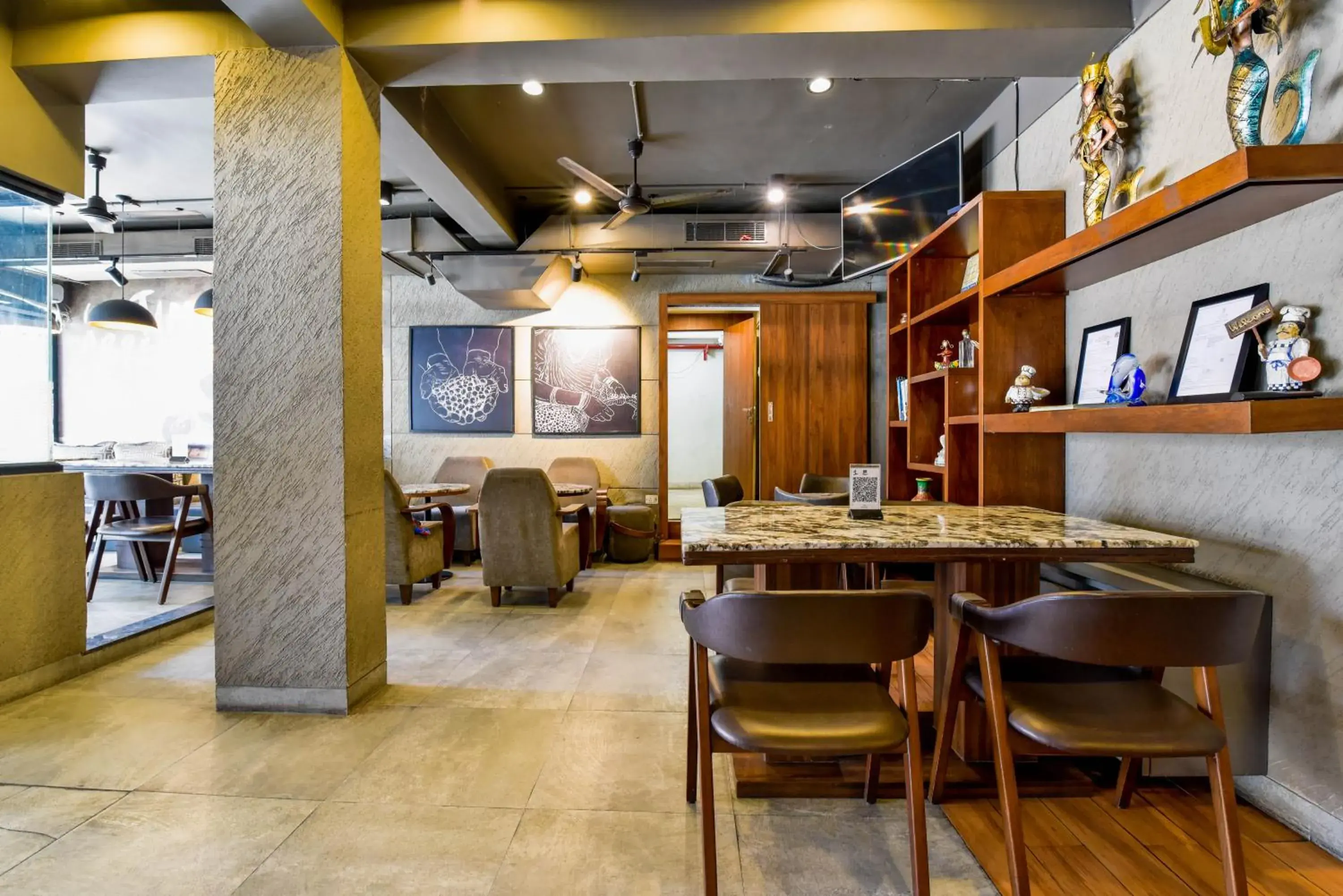 Restaurant/places to eat in Naivara Boutique Hotel Restaurant/places to eat in Naivara Boutique Hotel