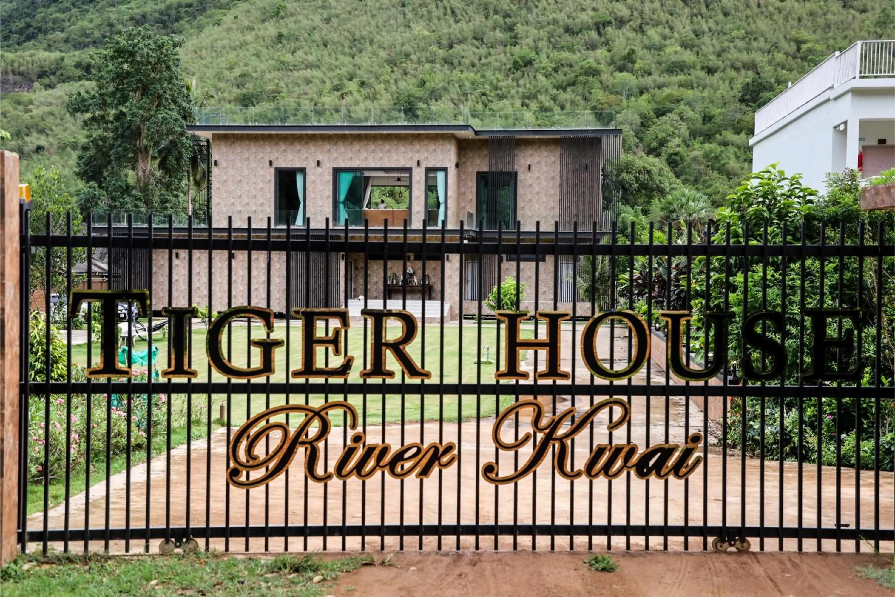 Property building in Tiger House River Kwai