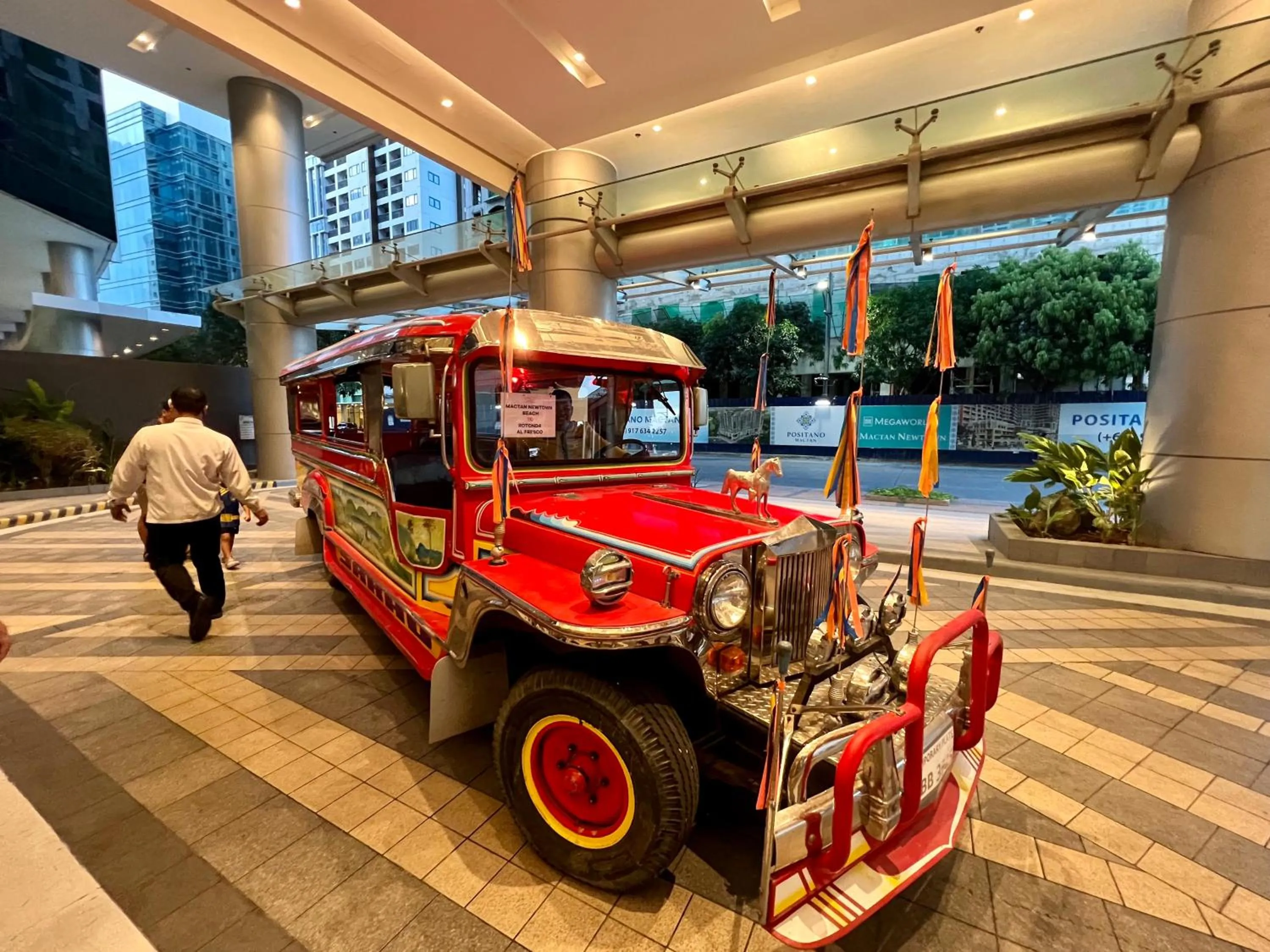 People in Mactan Newtown A by Isla Stays