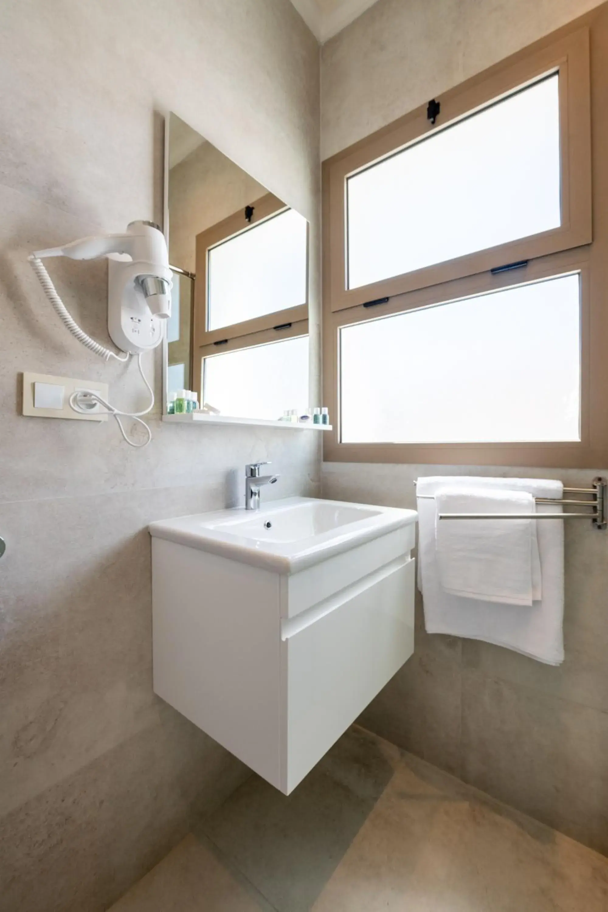 Double Room with Terrace - single occupancy in Hotel El Toro Tanger Double Room with Terrace - single occupancy in Hotel El Toro Tanger