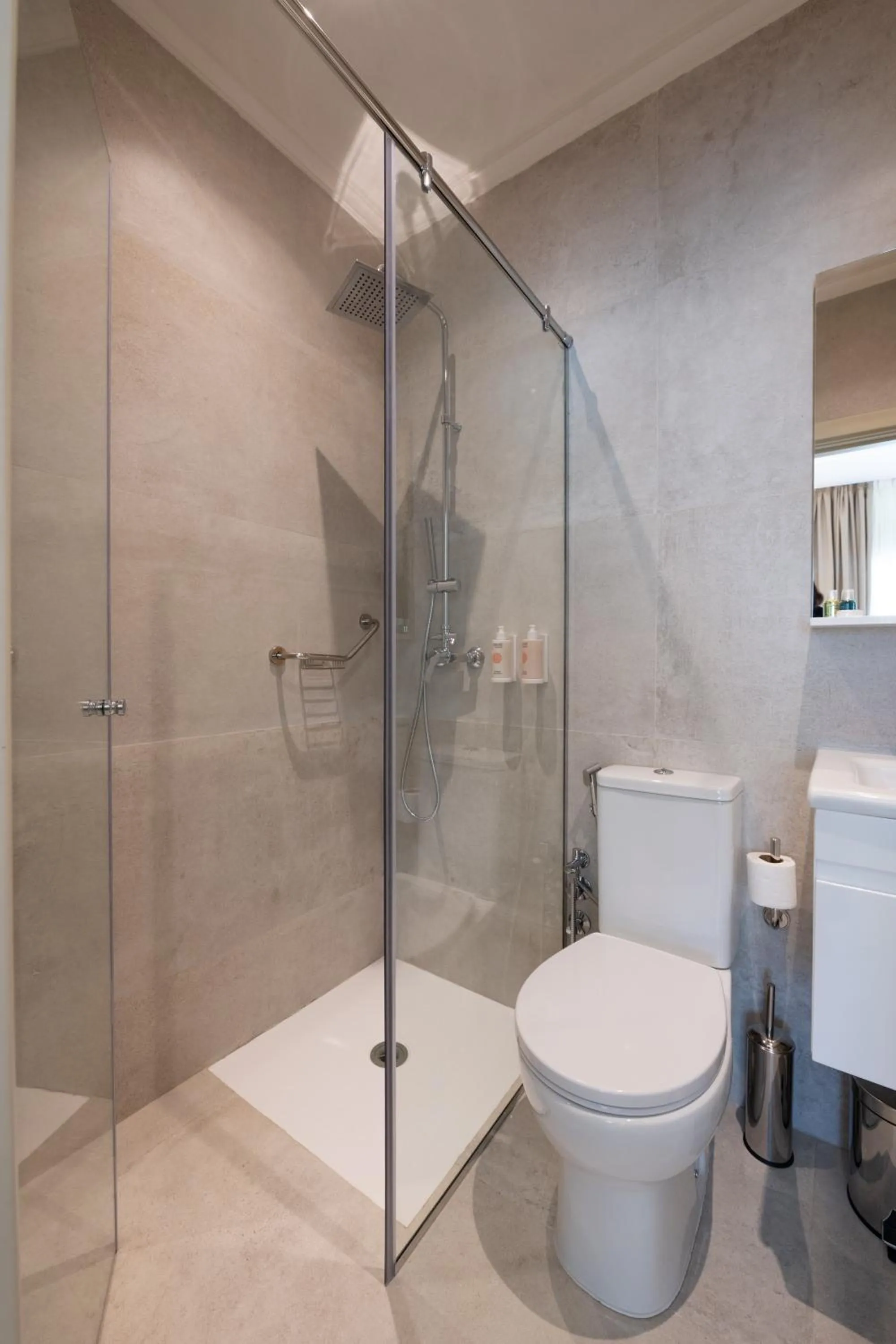 Shower in Hotel El Toro Tanger