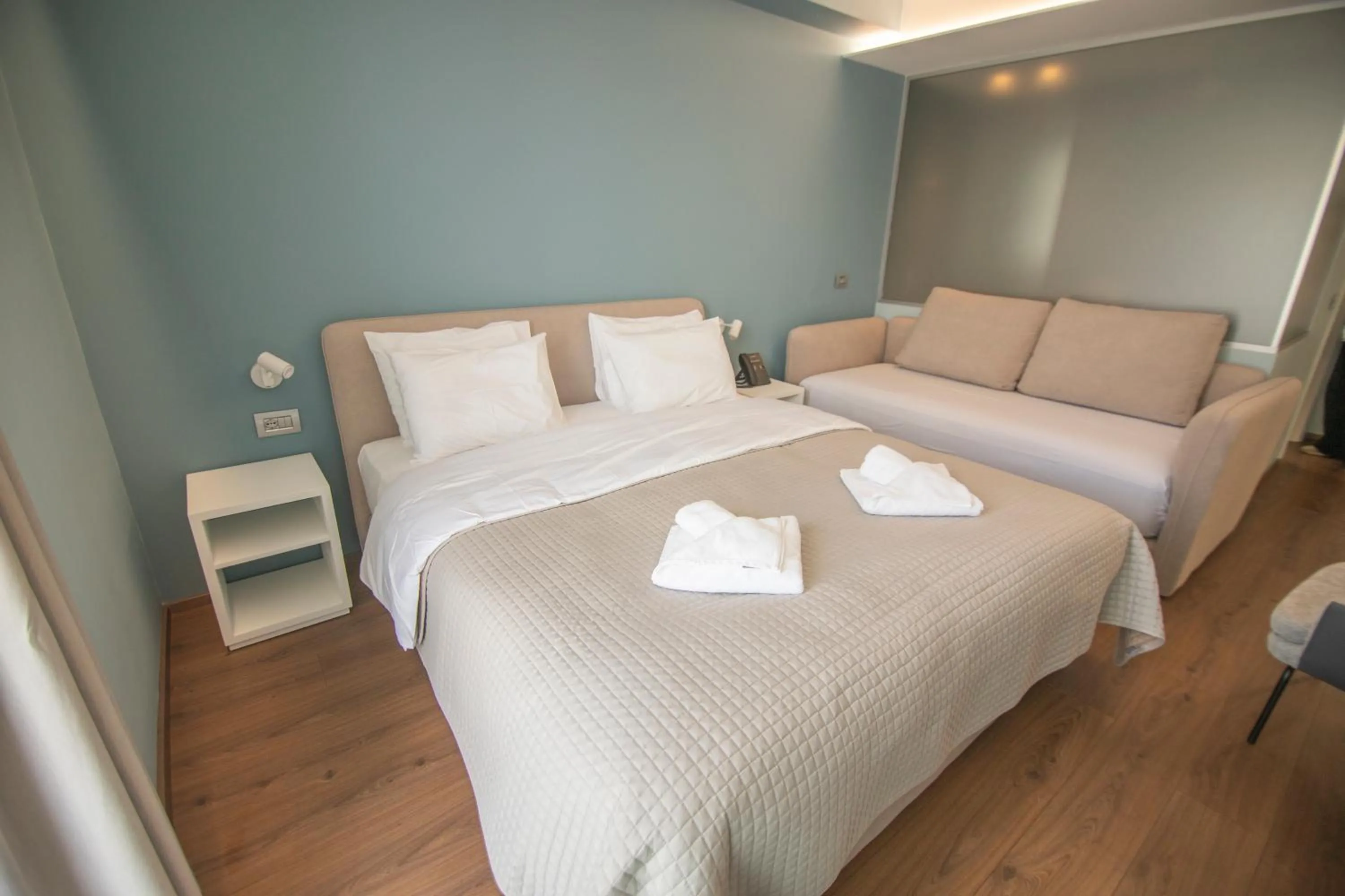 Photo of the whole room, Bed in Hotel Porta Ksamil