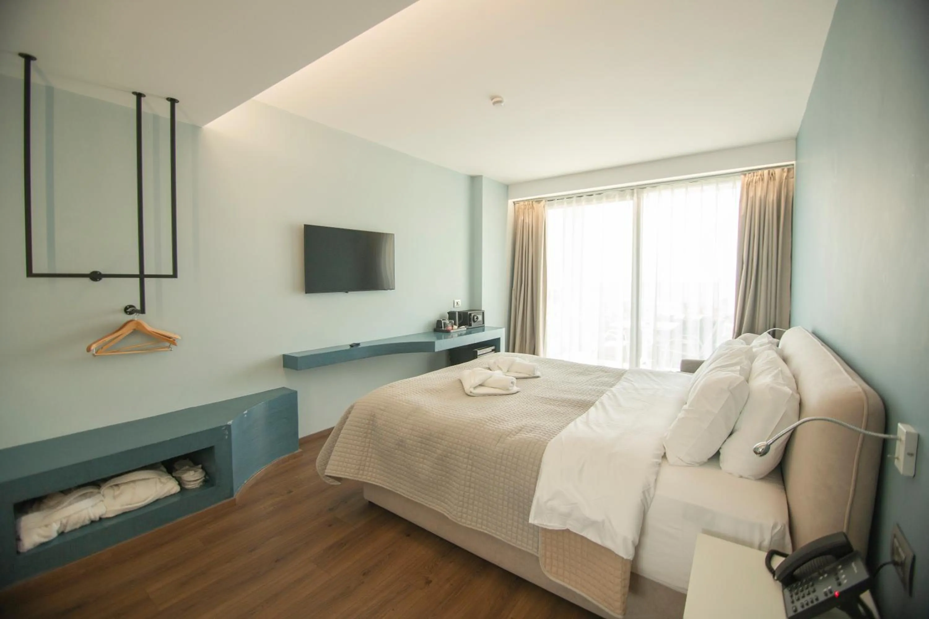 Photo of the whole room, Bed in Hotel Porta Ksamil