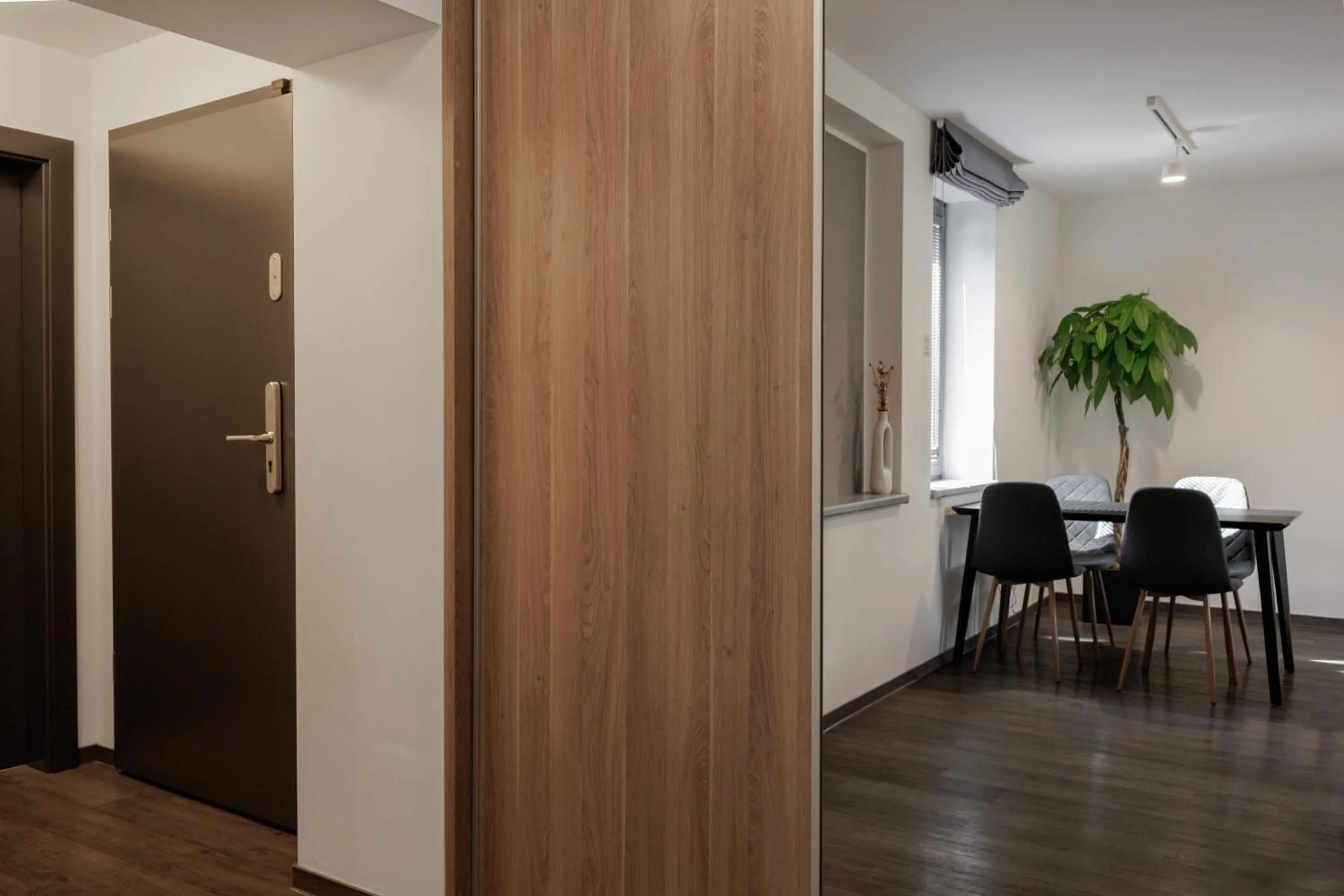 wardrobe in River Apartments