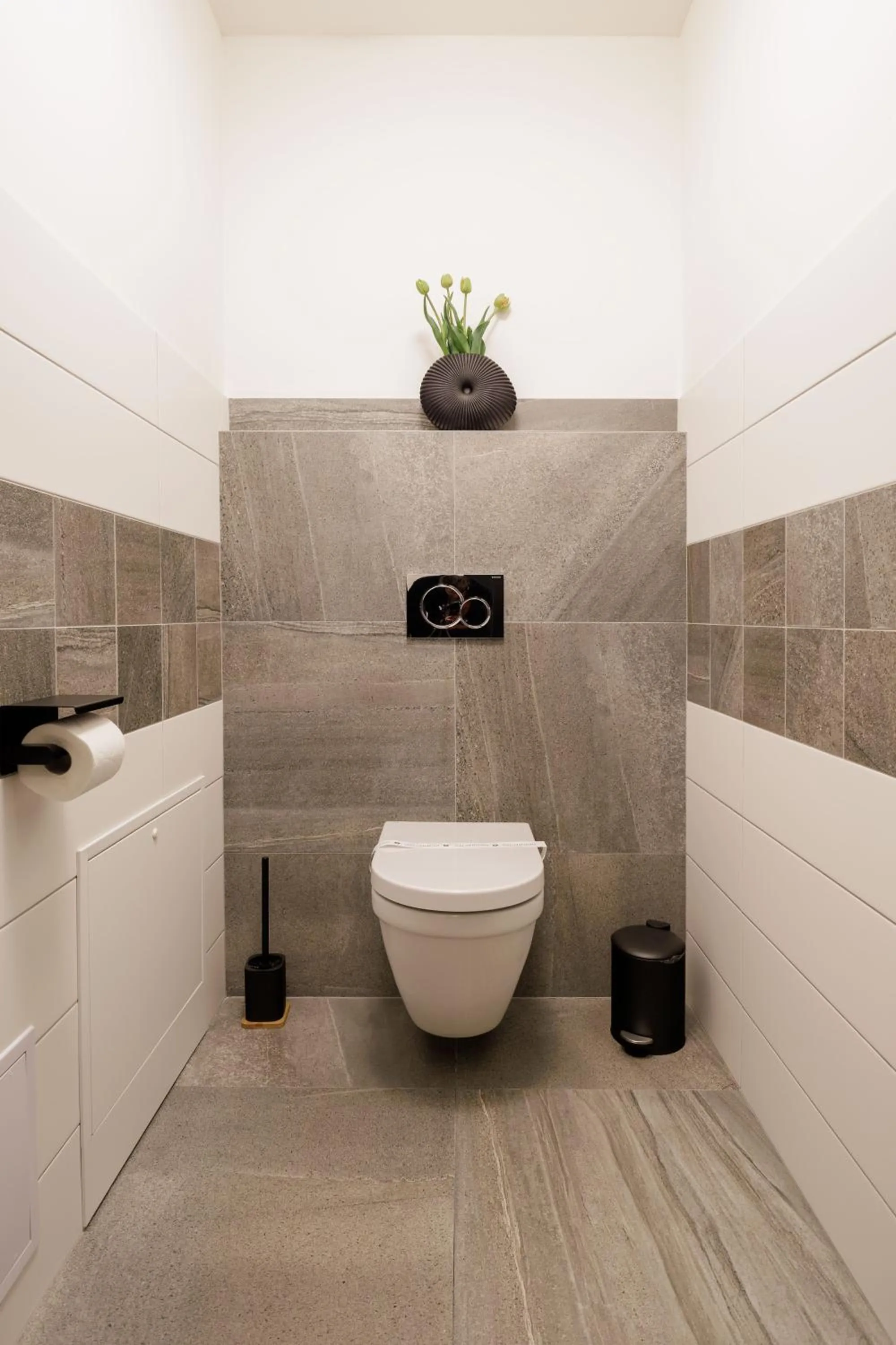 Toilet in River Apartments