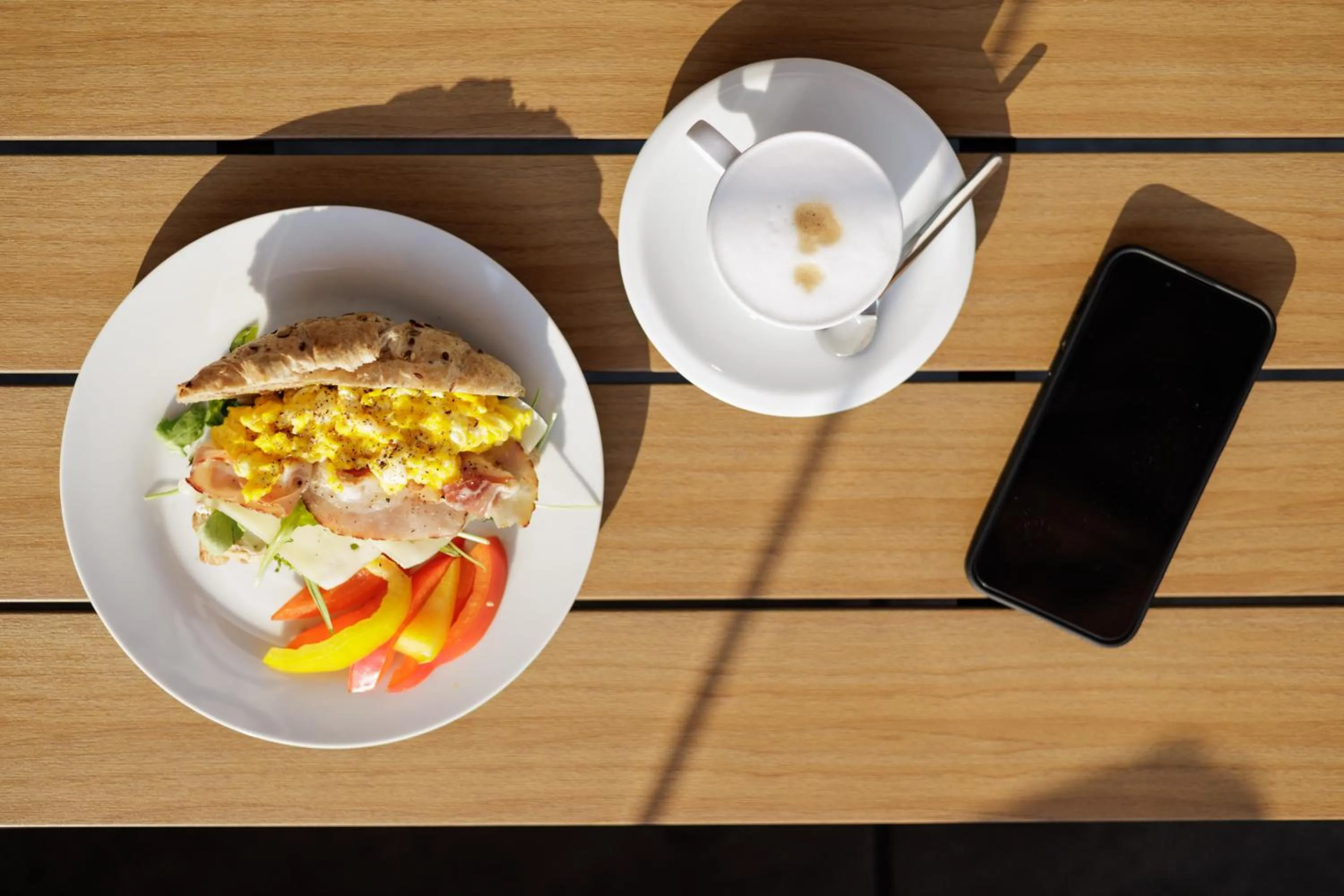 Breakfast in River Apartments