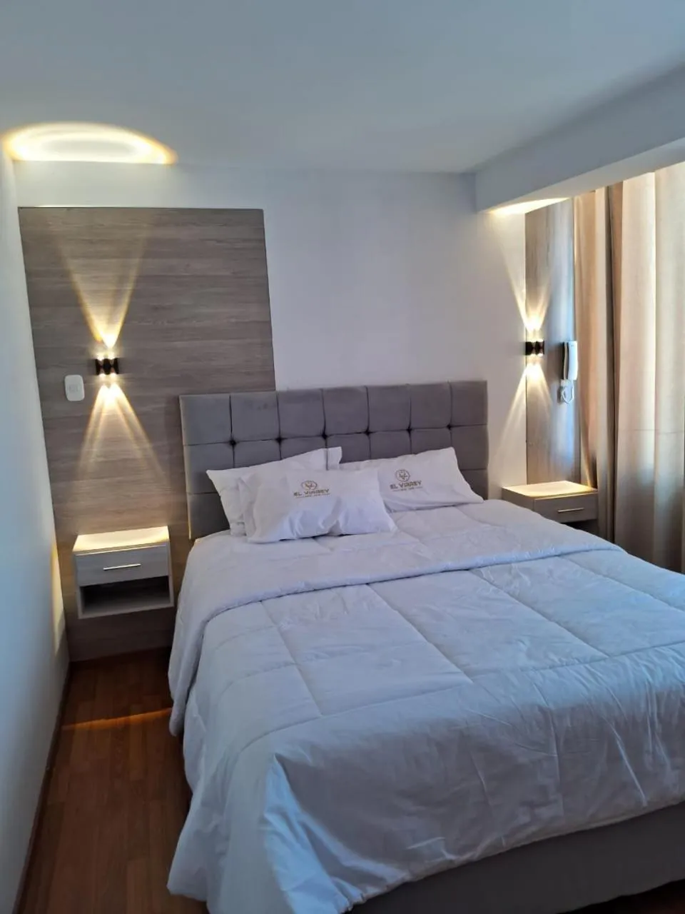 Bed in Hotel El Virrey Suite