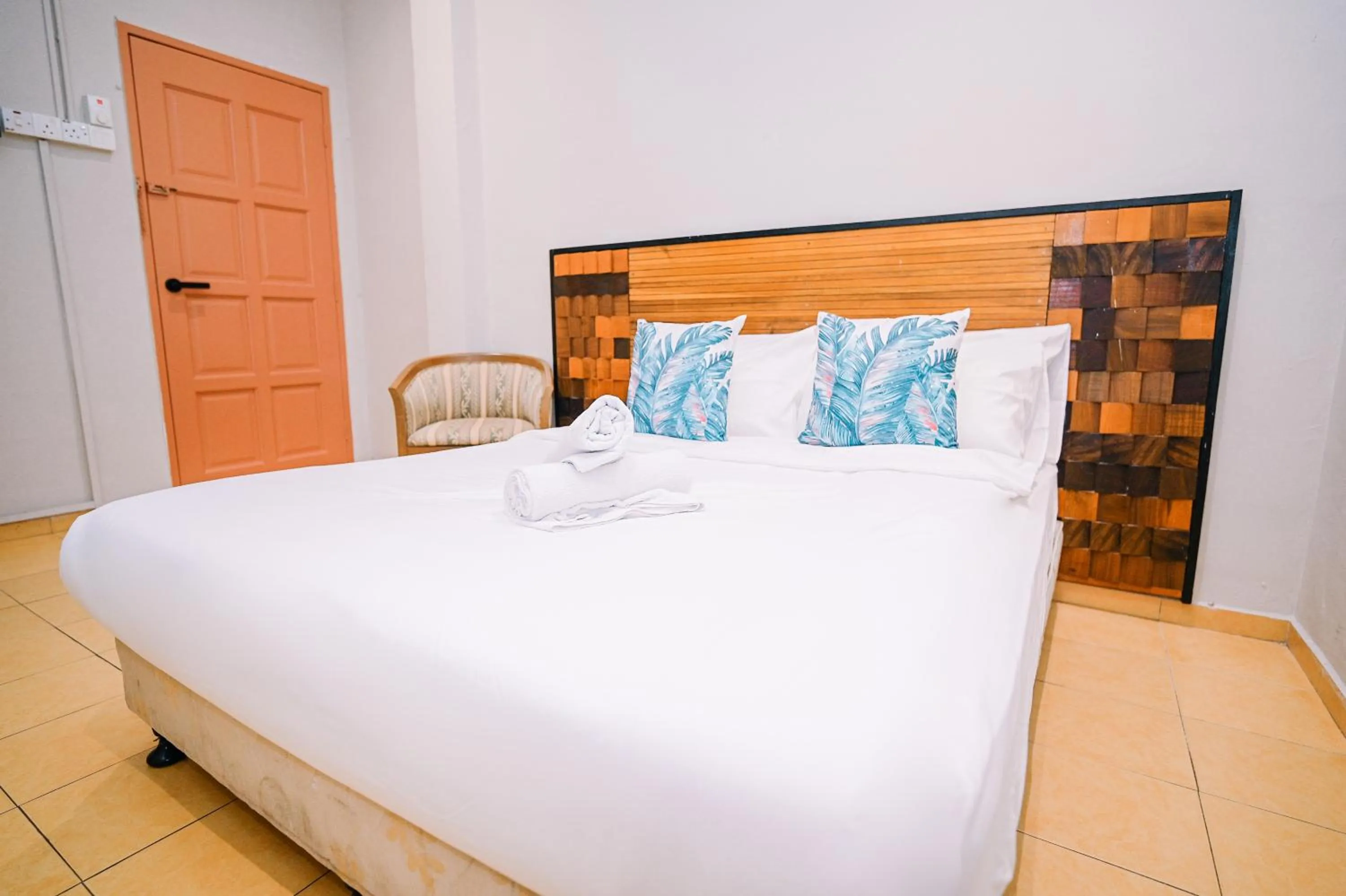 Bed in Swing & Pillows - Jonker Street Malacca